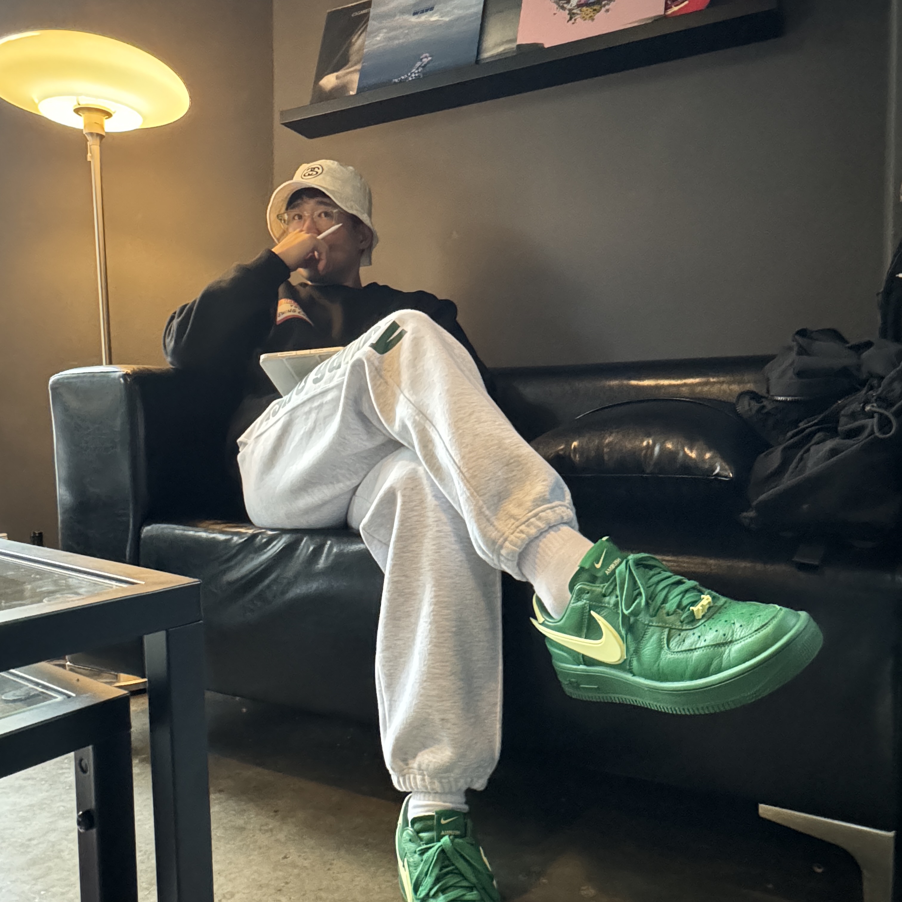 Nike x Ambush Air Force 1 Low SP Pine Green and Citron 착용 스타일 - 1