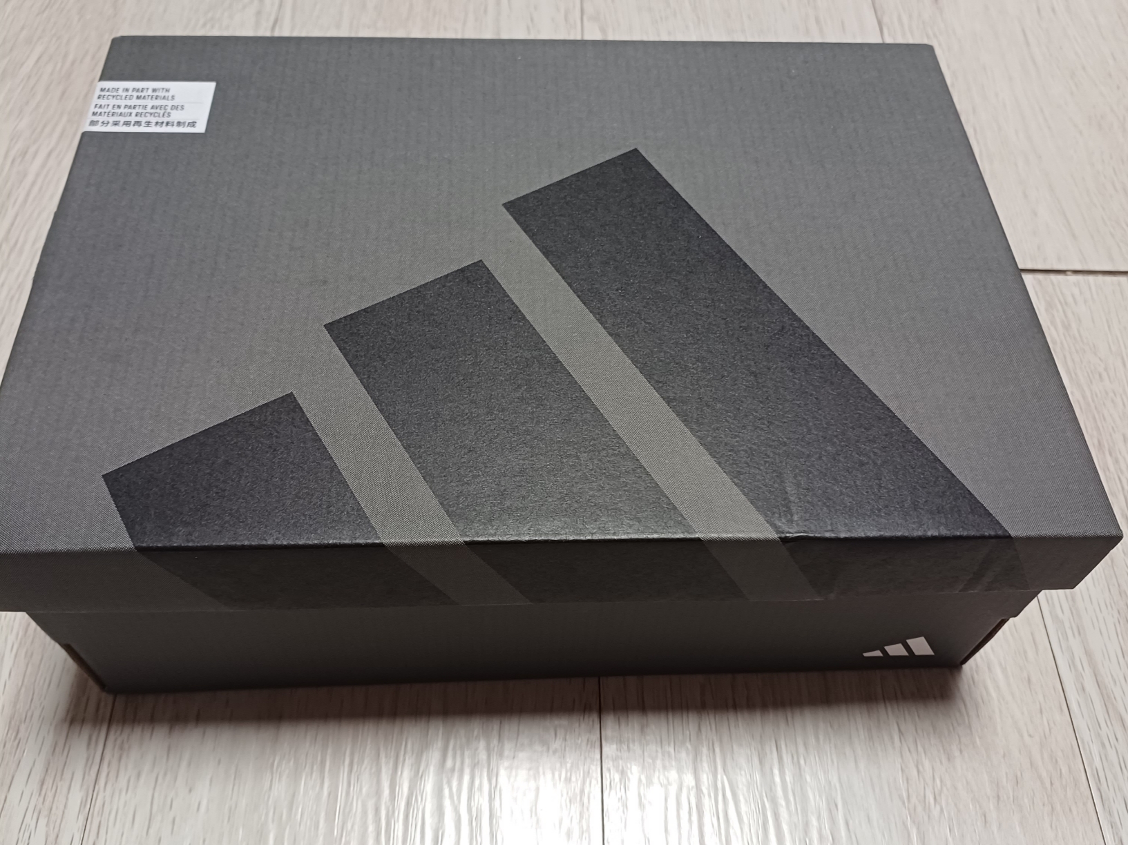 Adidas X Crazyfast.4 TF Bright Royal White 착용 스타일 - 3