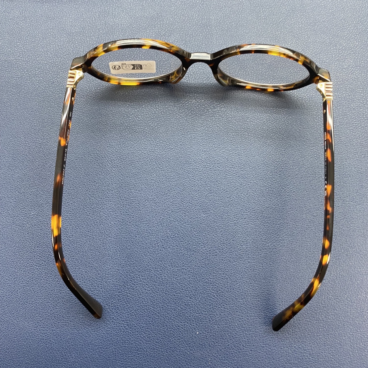(W) Miu Miu Regard sunglasses Blue Lenses Honey Tortoiseshell Acetate Alternative fit 착용 스타일 - 7