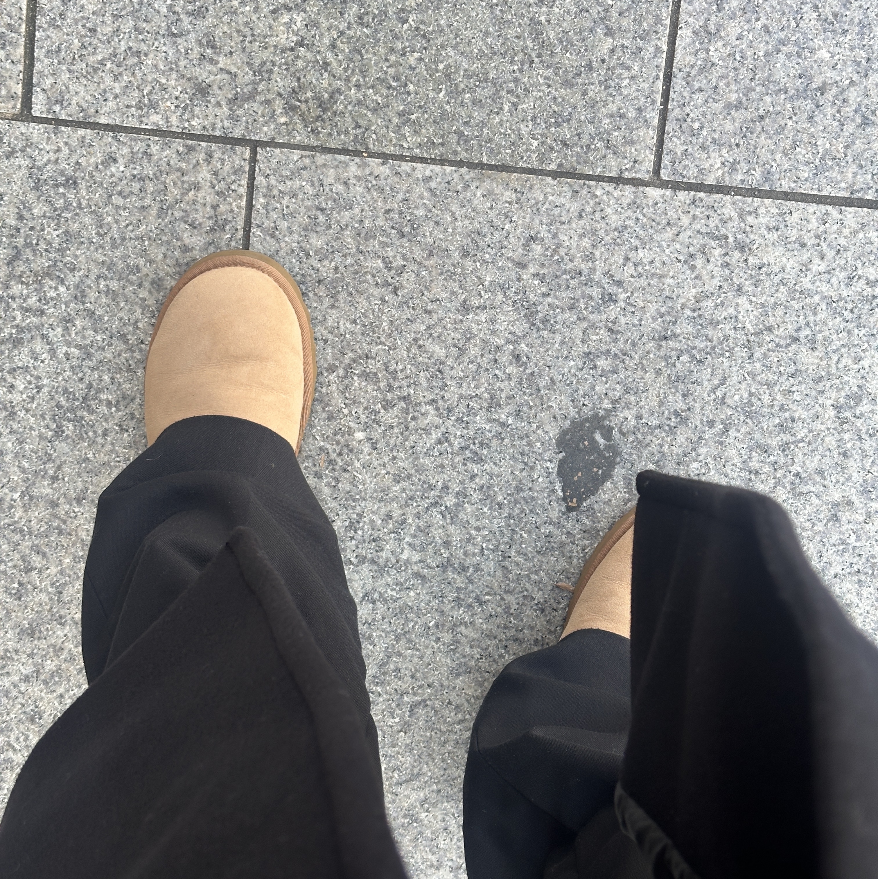 (W) UGG Classic Mini II Boots Chestnut 착용 스타일