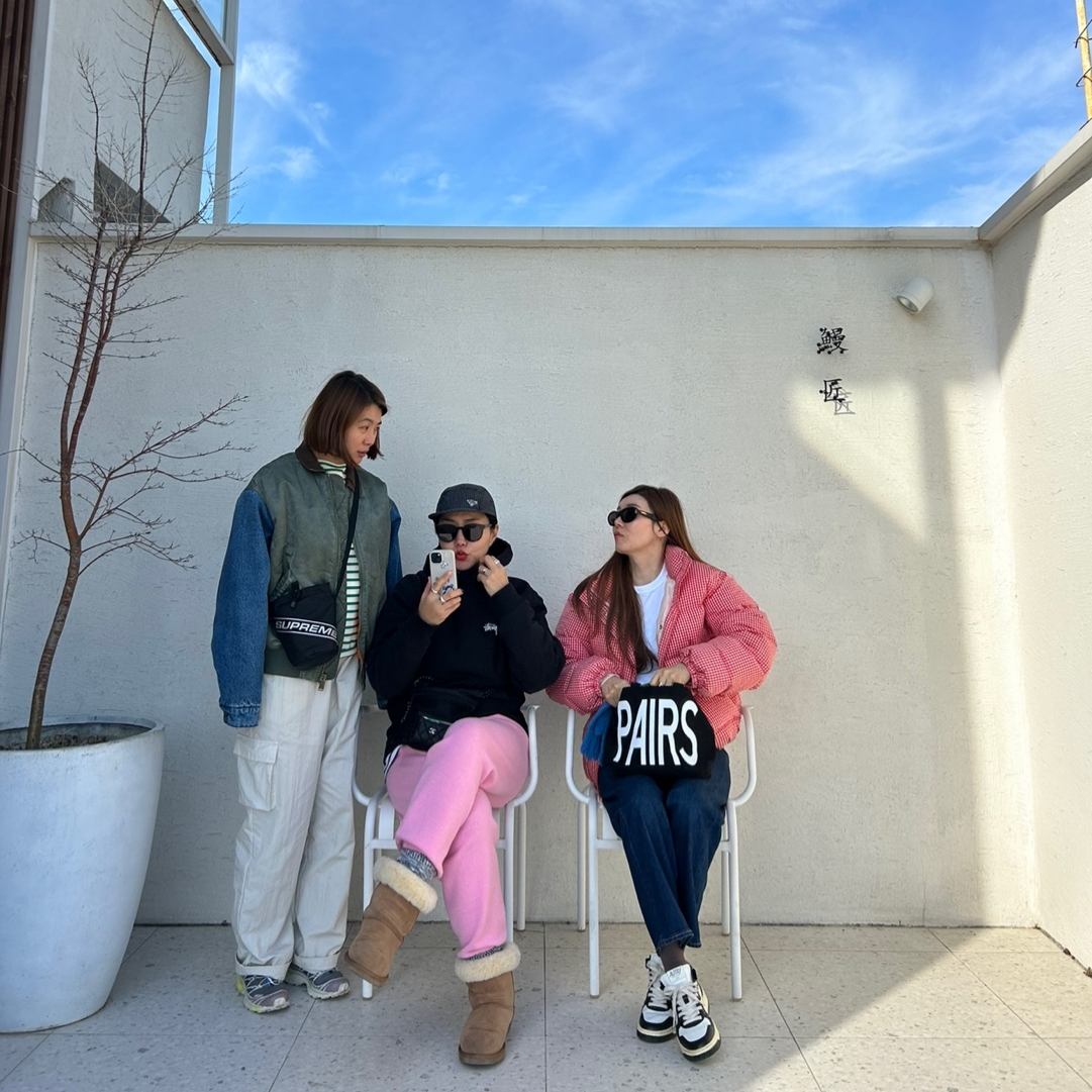 Supreme Denim Sleeve MA-1 Olive - 23SS, Supreme Micro Down Half Zip Hooded Pullover Black - 23FW 착용 스타일 - 4