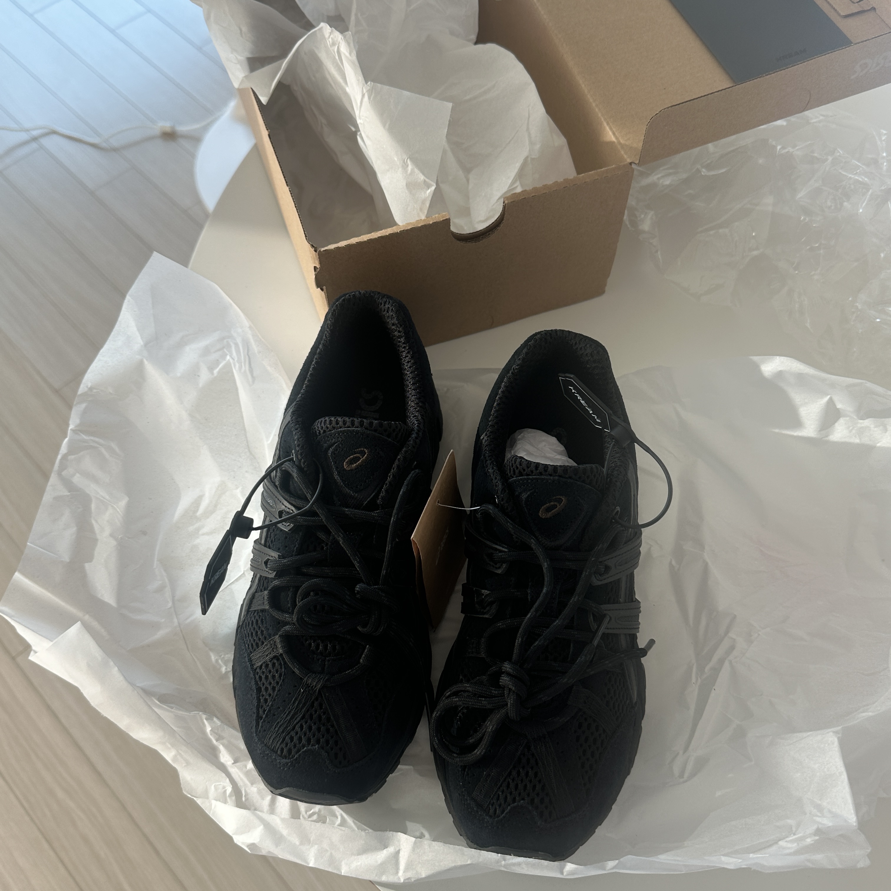 Asics Gel-Sonoma 15-50 Black 착용 스타일