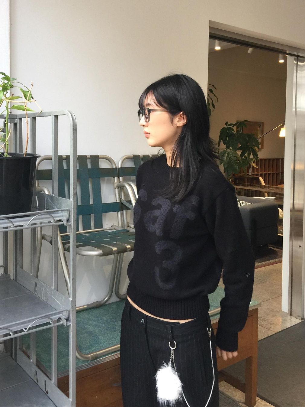 [KREAM 단독] Safarispot Women Basic Safari Knit Black, [KREAM 단독] Safarispot Basic Safari Knit Black 착용 스타일