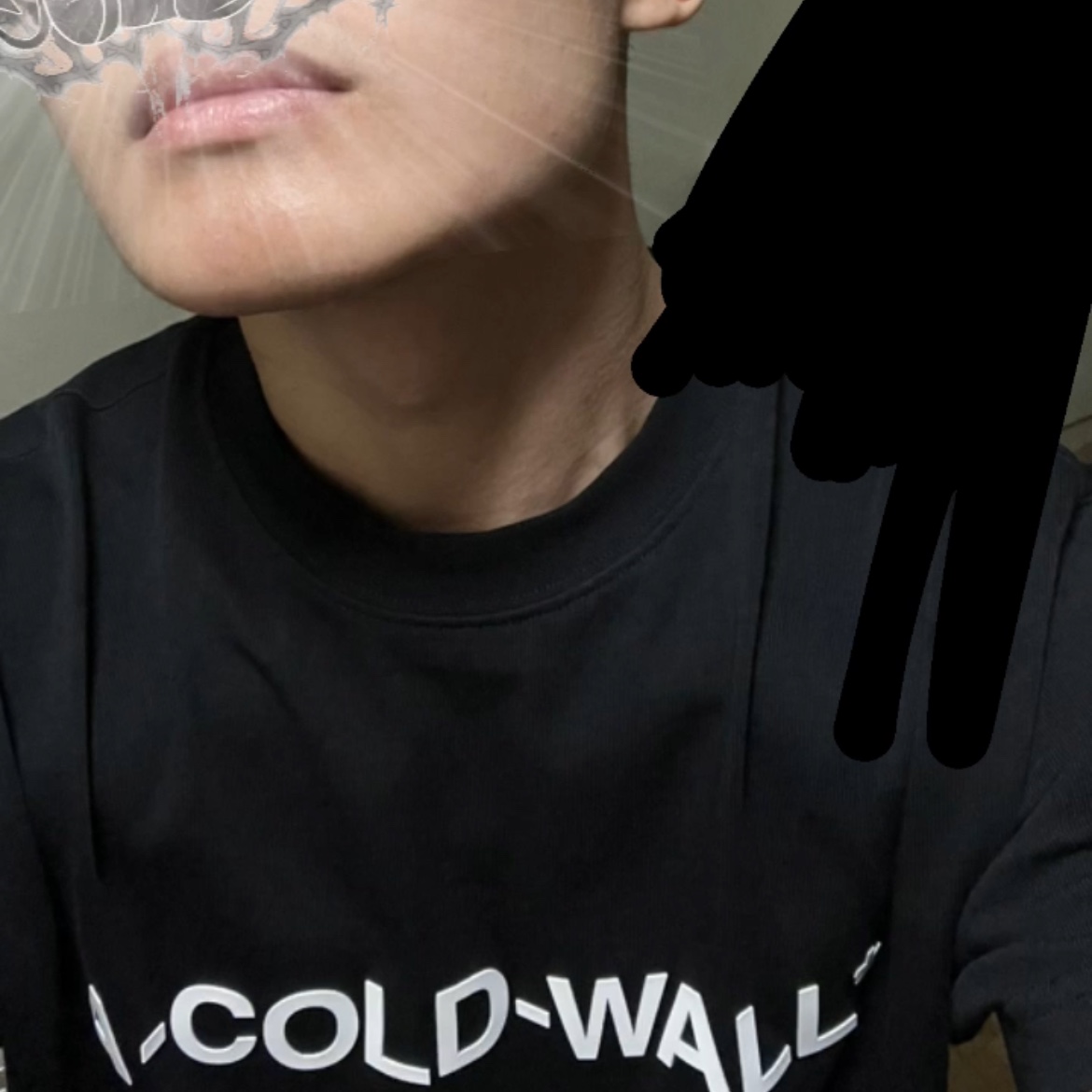 A Cold Wall Essential Logo T-Shirt Black 착용 스타일