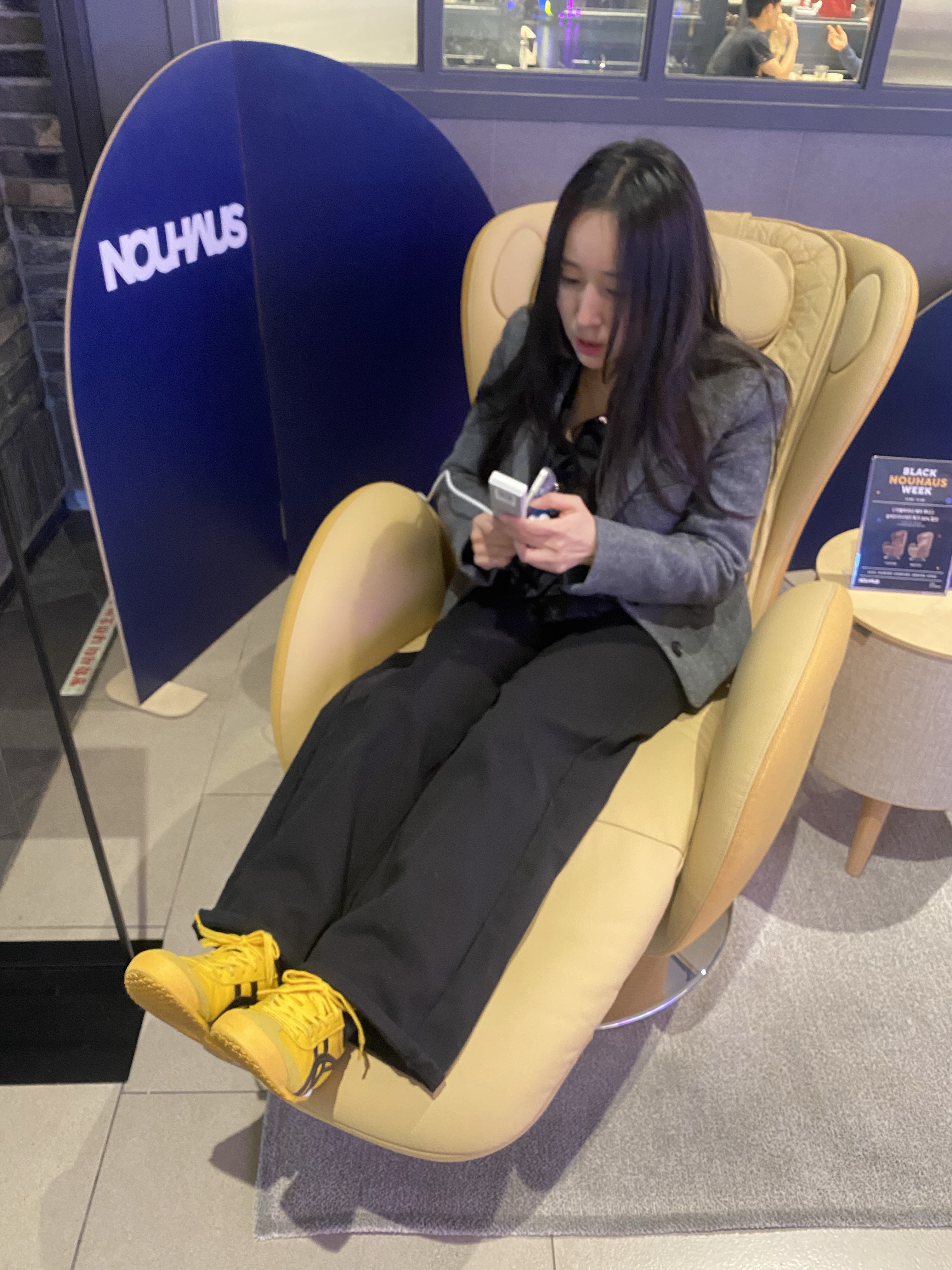 Onitsuka Tiger Mexico 66 Yellow Black 착용 스타일 - 2