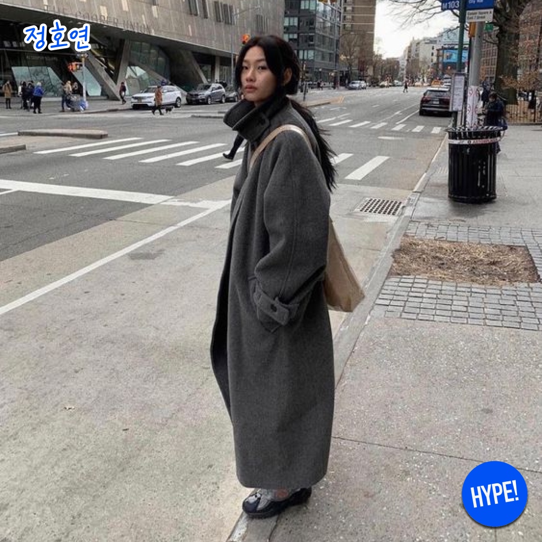 (W) Max Mara Nuevo Teddy Bear Icon Coat in Alpaca and Cashmere Sand, (W) Max Mara Tedgirl Teddy Bear Icon Coat White 착용 스타일 - 5