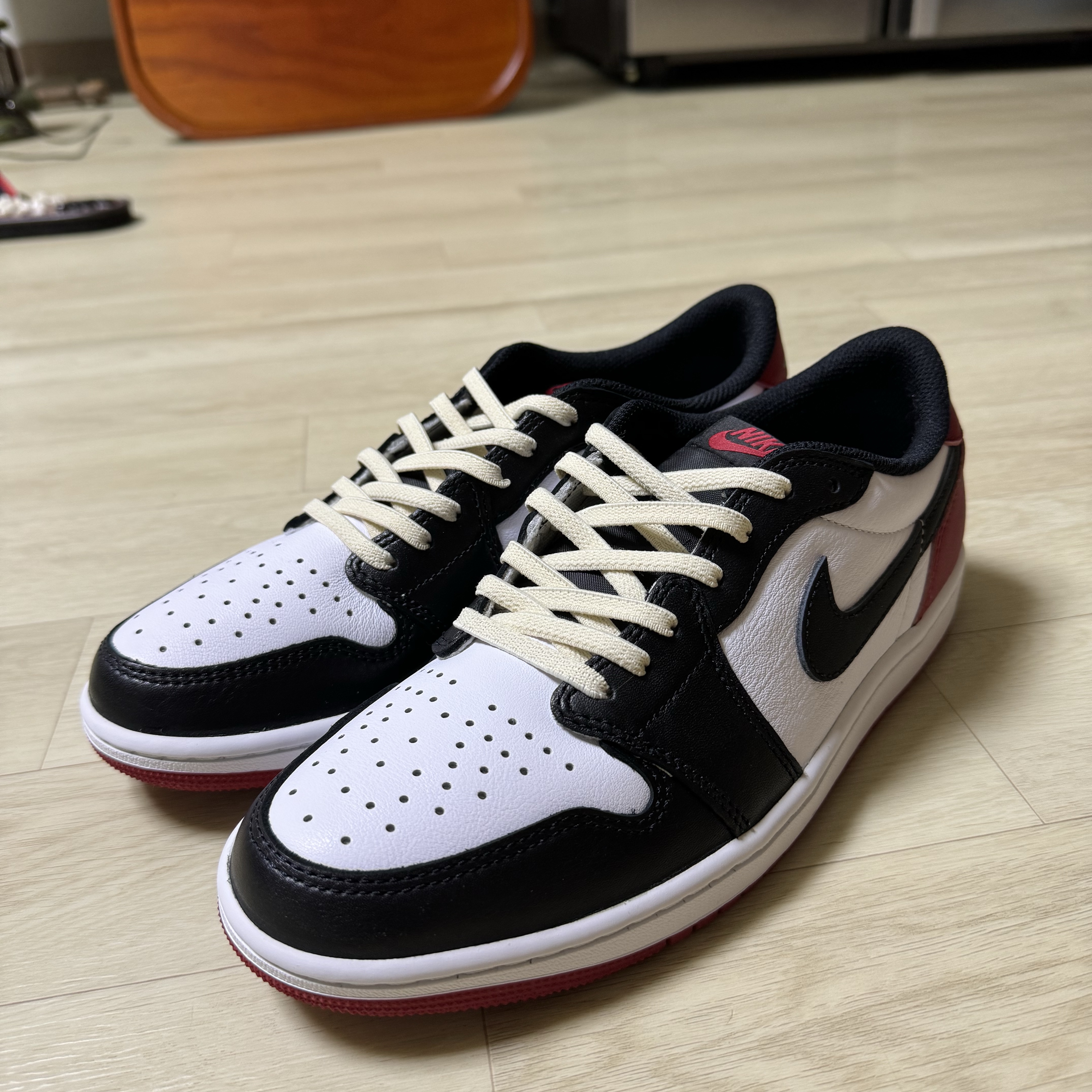 Jordan 1 Retro Low OG Black Toe 착용 스타일