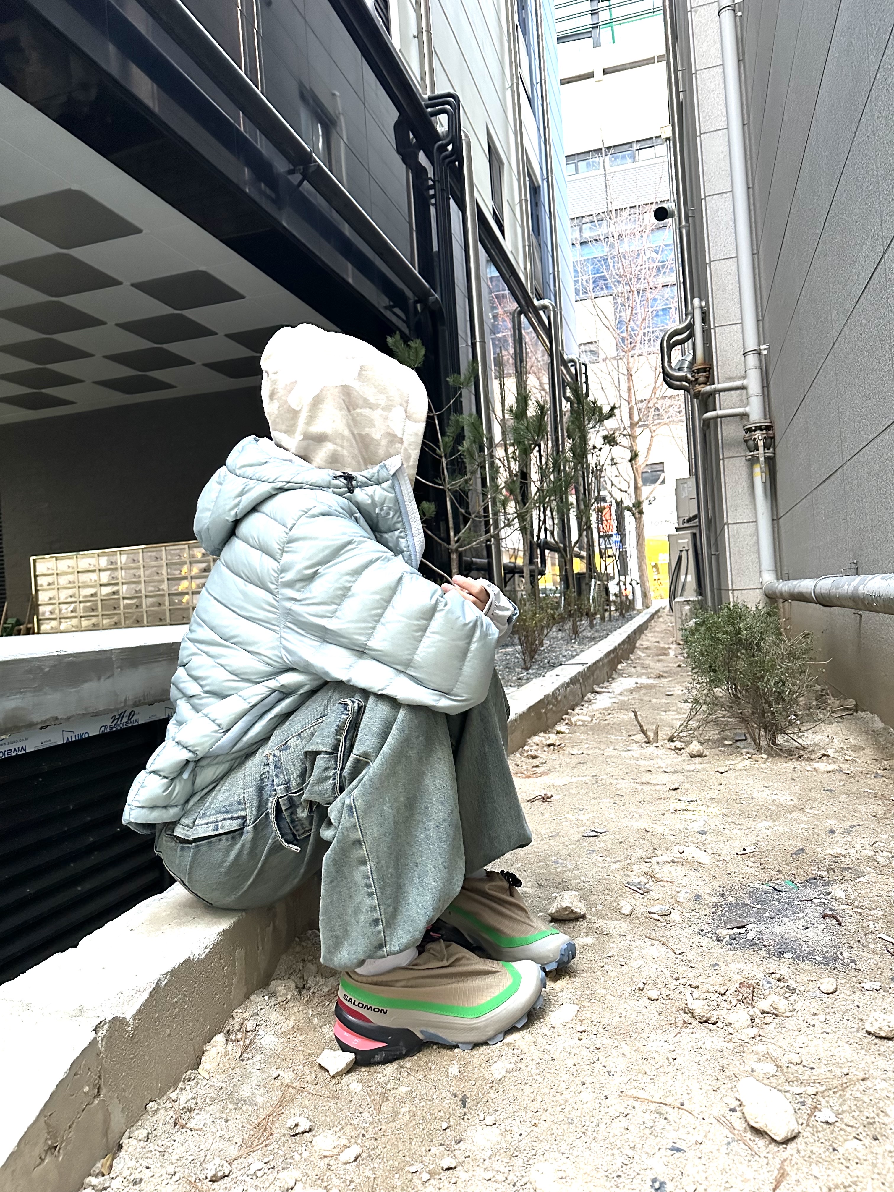 Sansan Gear Suffix Puffer Jacket Sky Blue - 23FW, Salomon x MM6 Maison Margiela Cross Low Kelp Vintage Khaki 착용 스타일 - 6