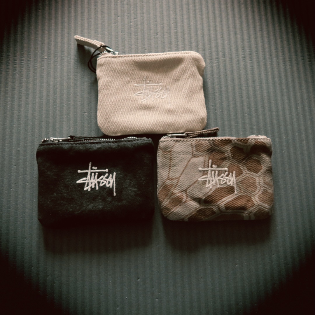 Stussy Canvas Coin Pouch Natural, Stussy Canvas Coin Pouch Washed Black 착용 스타일 - 4
