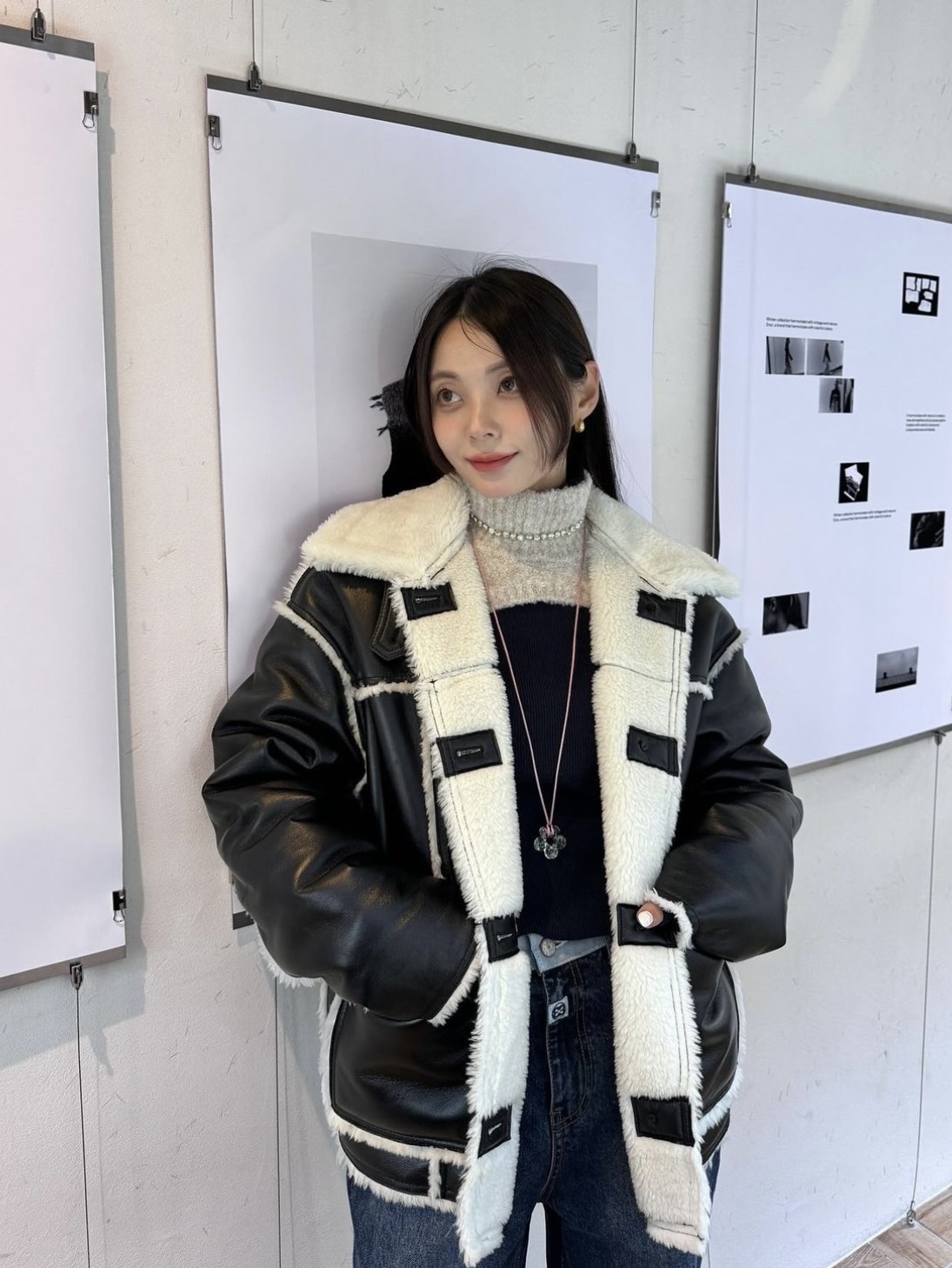 Enor Woman Vegan Leather Cutting Mustang Black, En Or Women High Neck Cropped Bolero Knit Ivory 착용 스타일 - 2
