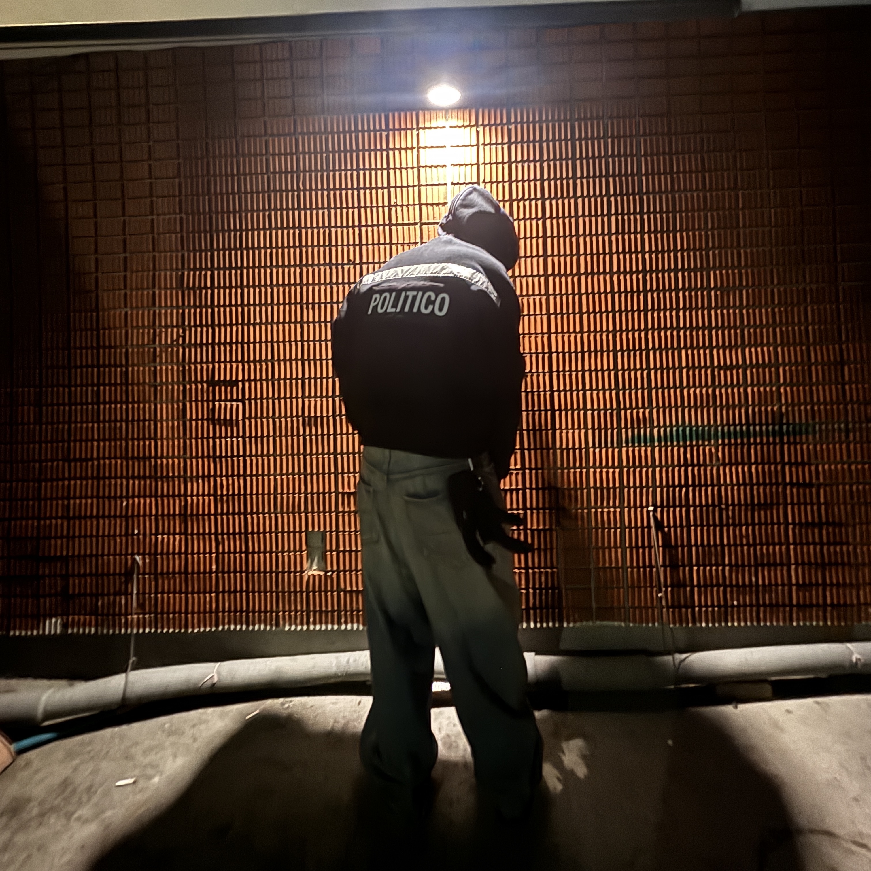 Project G/R Politico Fleece Jacket Black, Balenciaga Combat Strike 20mm Boots Black 착용 스타일 - 10