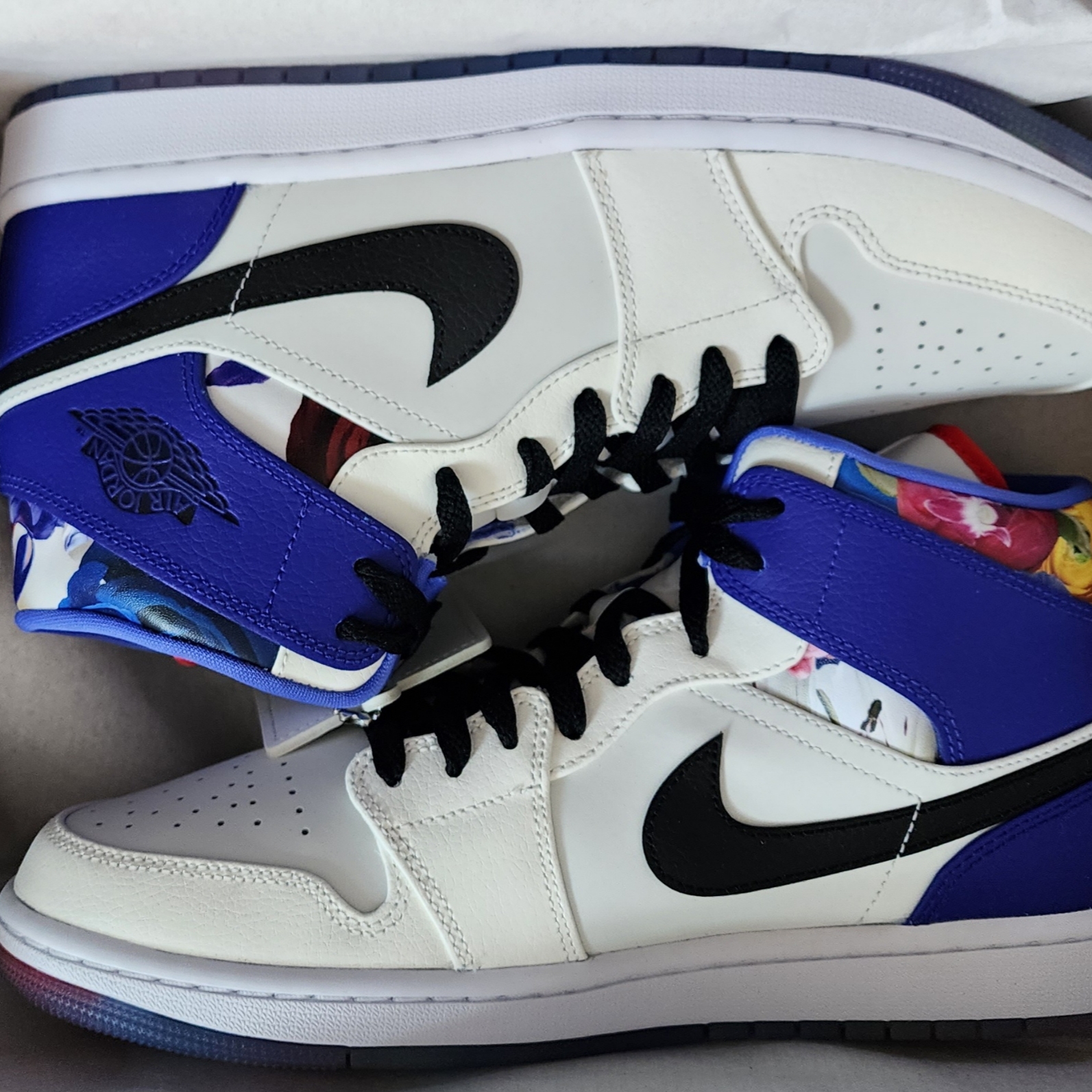 Jordan 1 Mid SE Floral 착용 스타일 - 3
