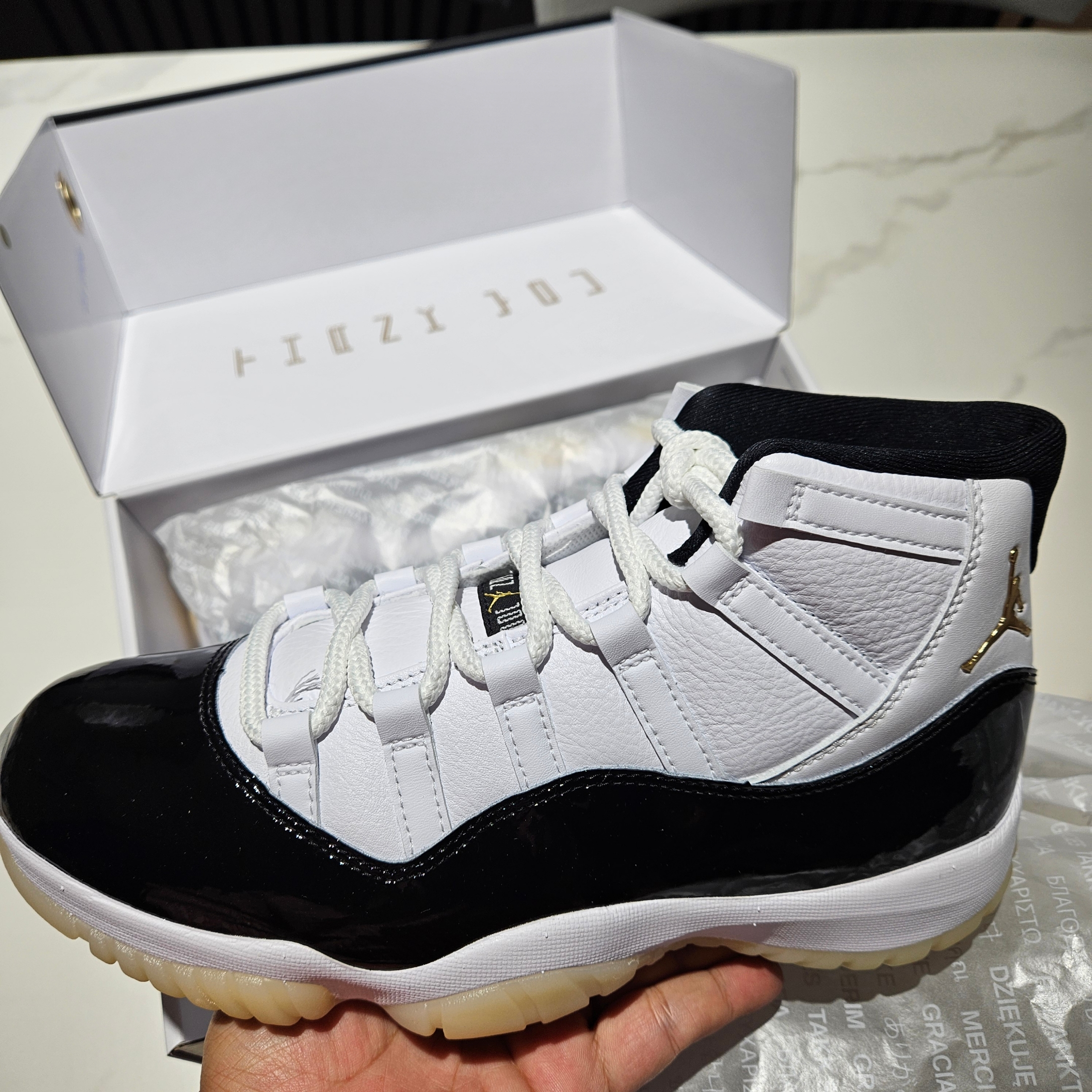 Jordan 11 Retro Gratitude 착용 스타일 - 1