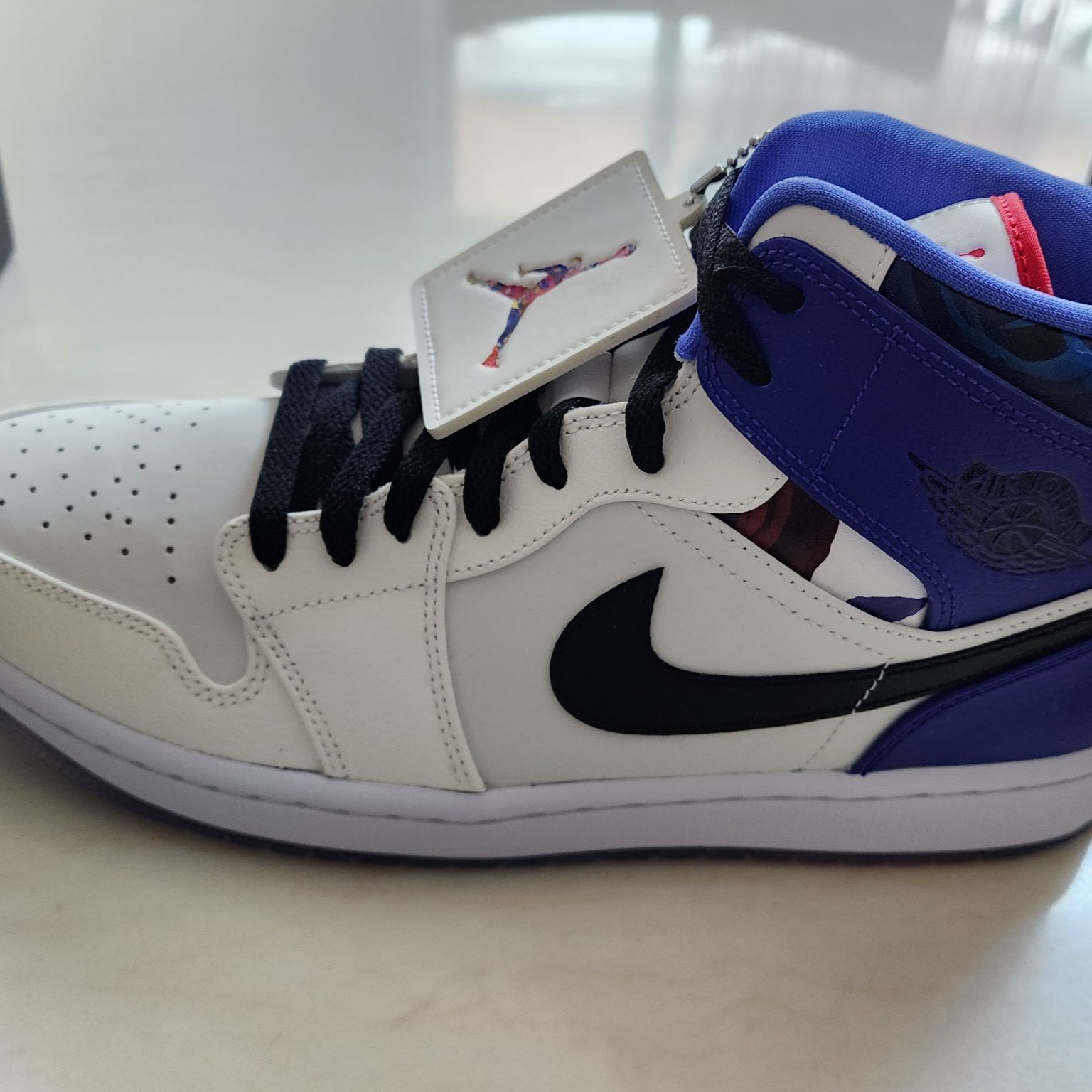 Jordan 1 Mid SE Floral 착용 스타일 - 2