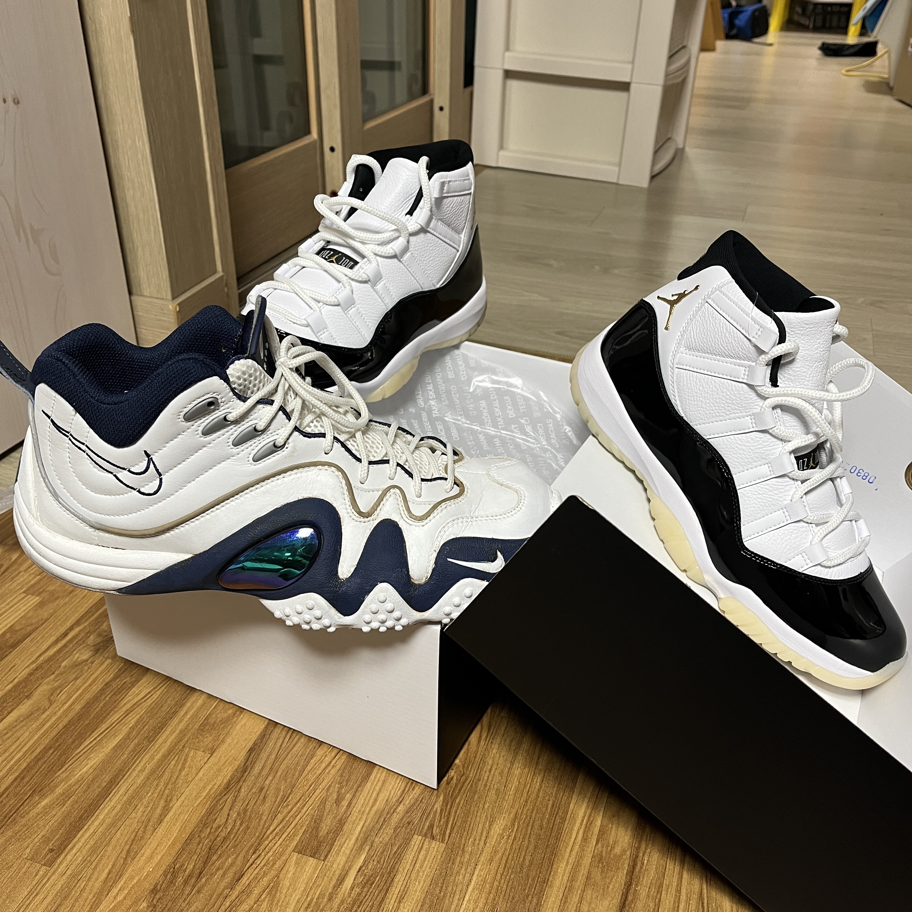 Jordan 11 Retro Gratitude, Nike Air Zoom Flight 5 White 착용 스타일 - 1