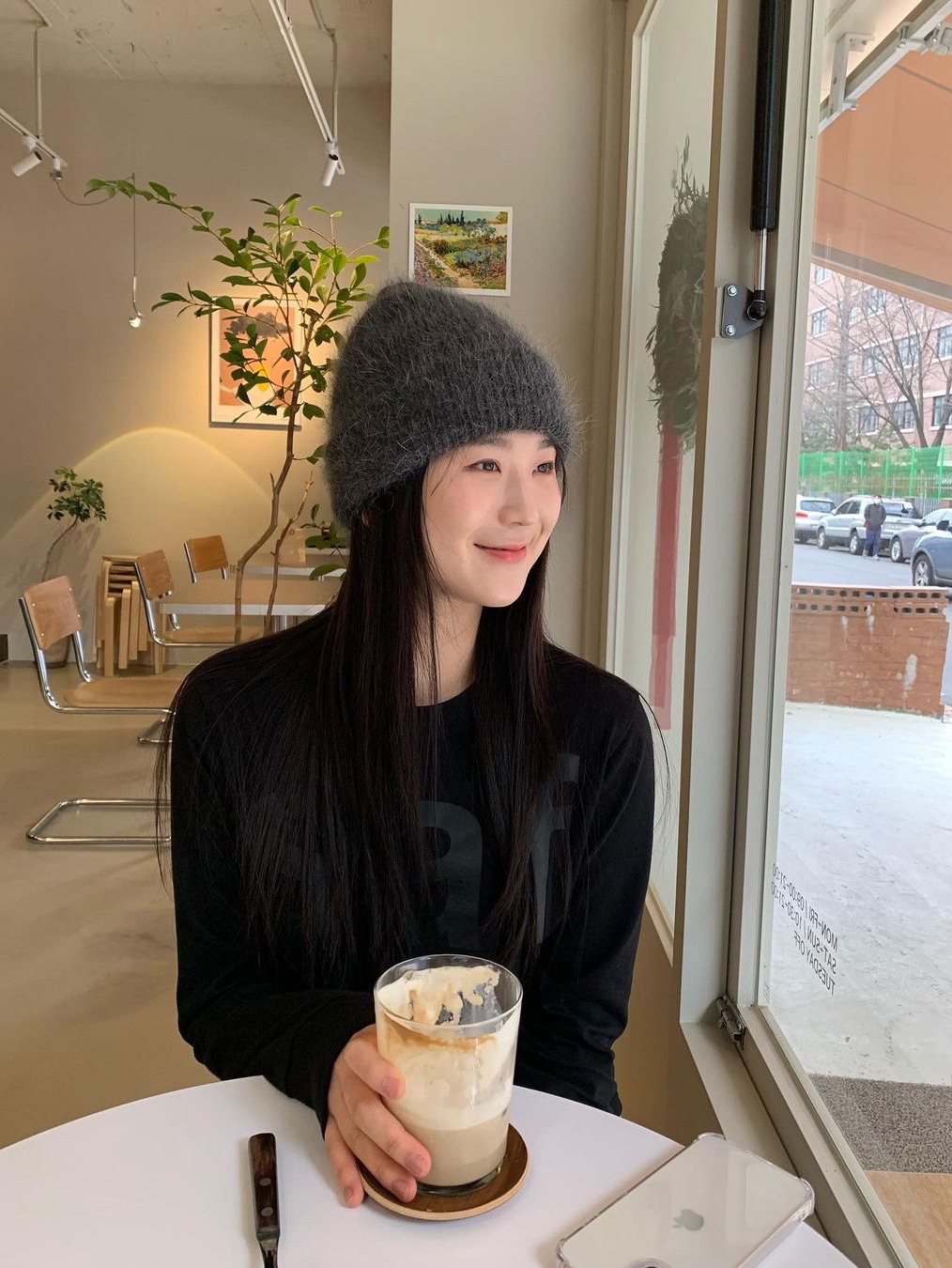 [예약 배송][KREAM 단독] Safarispot Women 1/2 Basic Safari LS T-Shirt Black, [예약 배송][KREAM 단독] Safarispot Basic Safari LS T-Shirt Black 착용 스타일