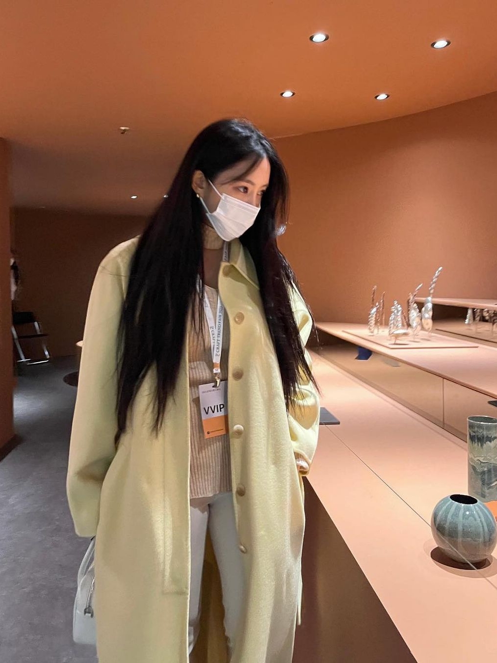(W) Max Mara Bcollag Wool Robe-Style Coat Beige, (W) Max Mara Sportmax Morgana Double Faced Woollen Cloth Coat Ivory 착용 스타일 - 2