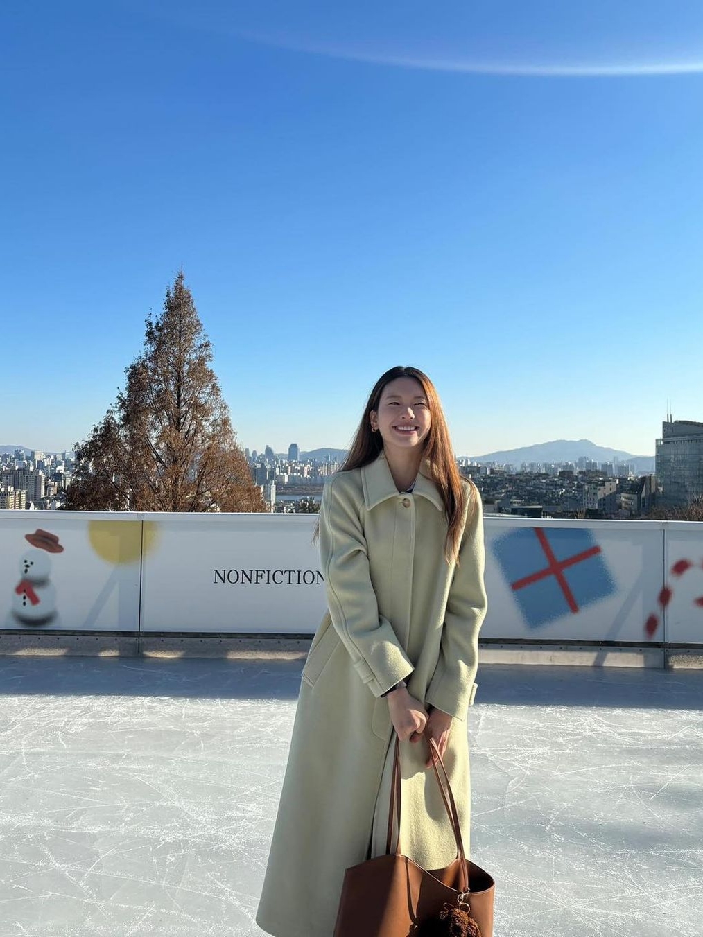 (W) Max Mara Bcollag Wool Robe-Style Coat Beige, (W) Max Mara Sportmax Morgana Double Faced Woollen Cloth Coat Ivory 착용 스타일 - 3