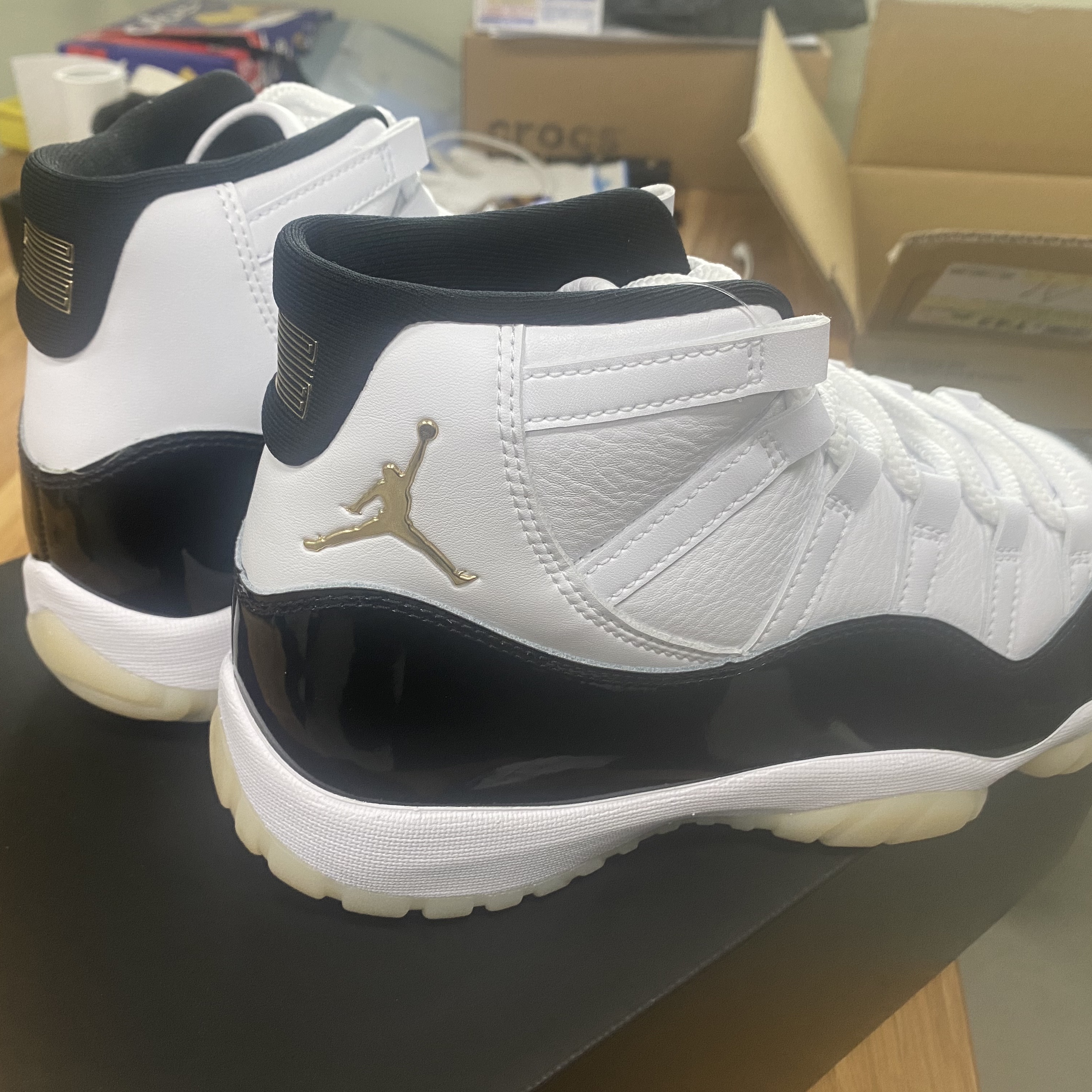 Jordan 11 Retro Gratitude 착용 스타일 - 3