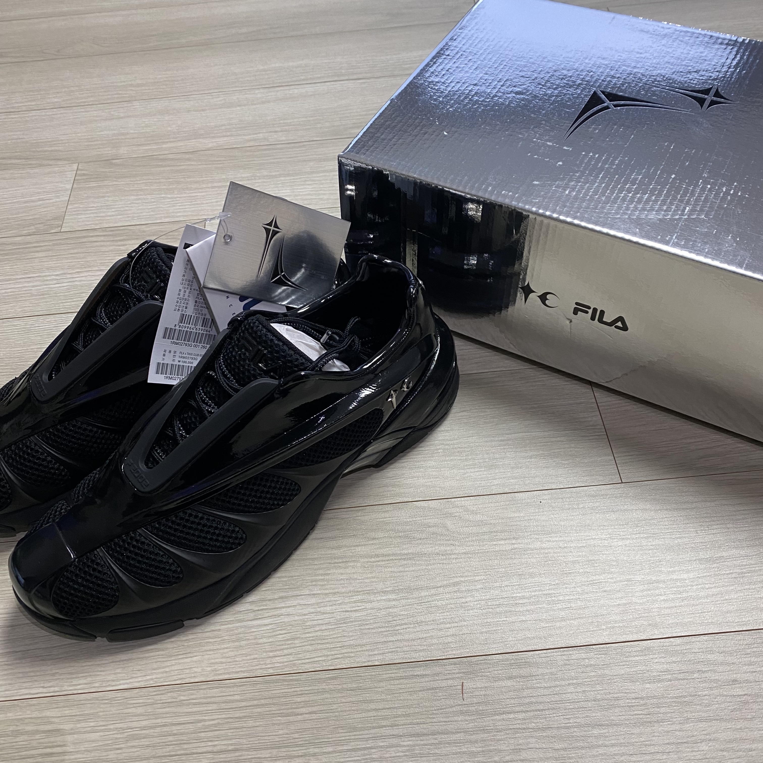 Fila x Thug Club Replica 2002 Black 착용 스타일