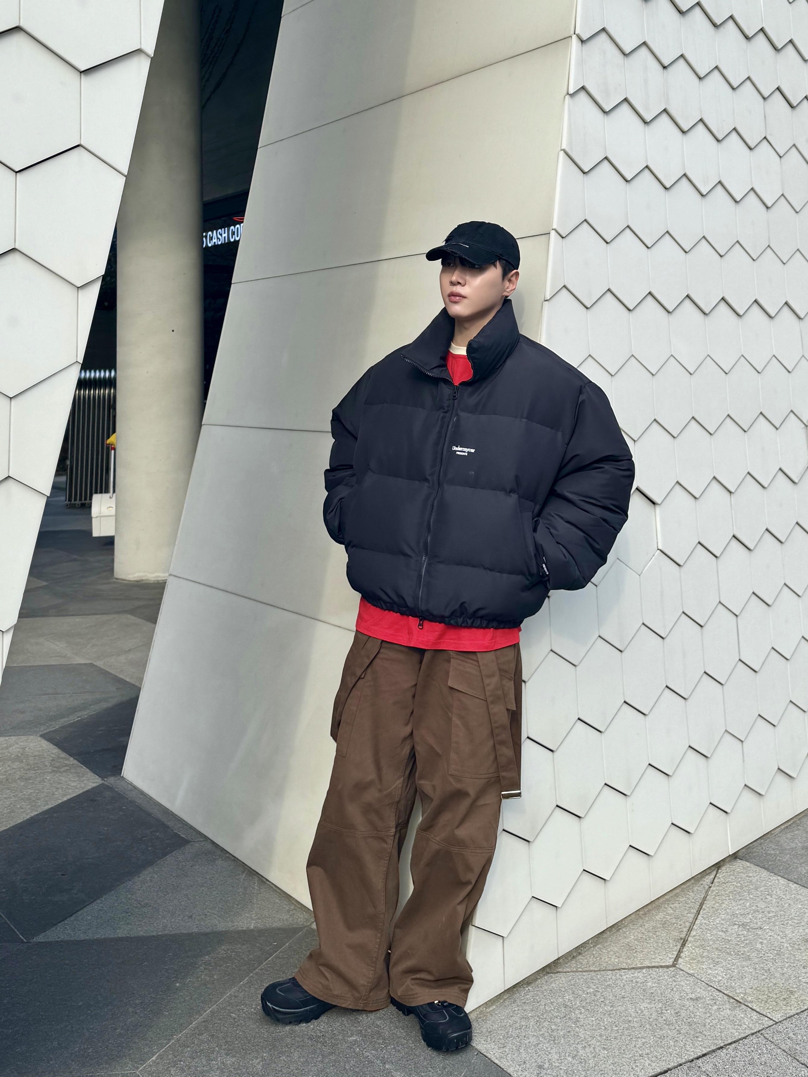 Undermycar Mu.15 Anti Fxxking Logo Play Triple Logo Crop Padding Jacket Black, Project G/R Distressed Filth Club Cap Washed Black 착용 스타일 - 4