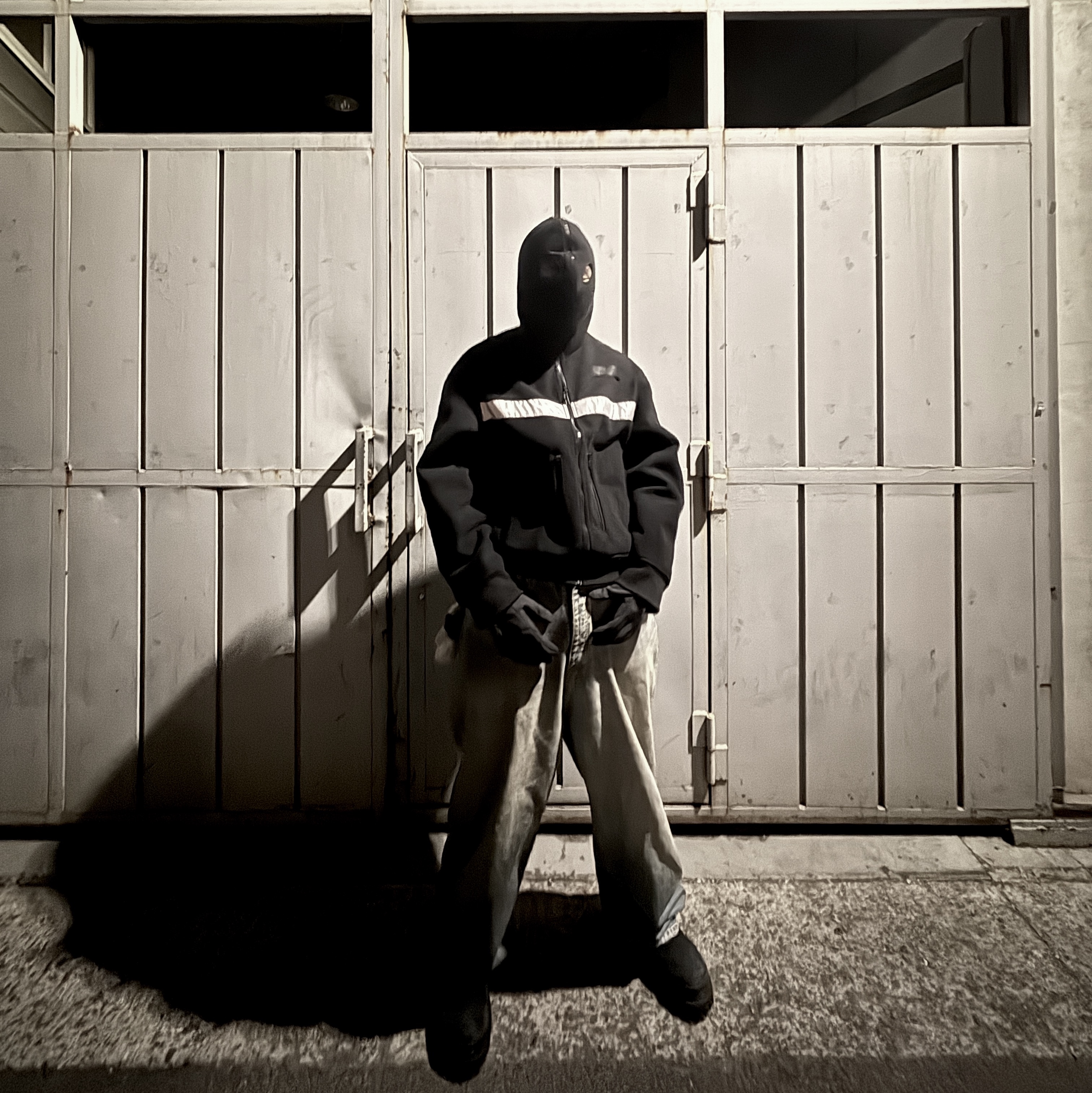 Project G/R Politico Fleece Jacket Black, Balenciaga Combat Strike 20mm Boots Black 착용 스타일 - 5