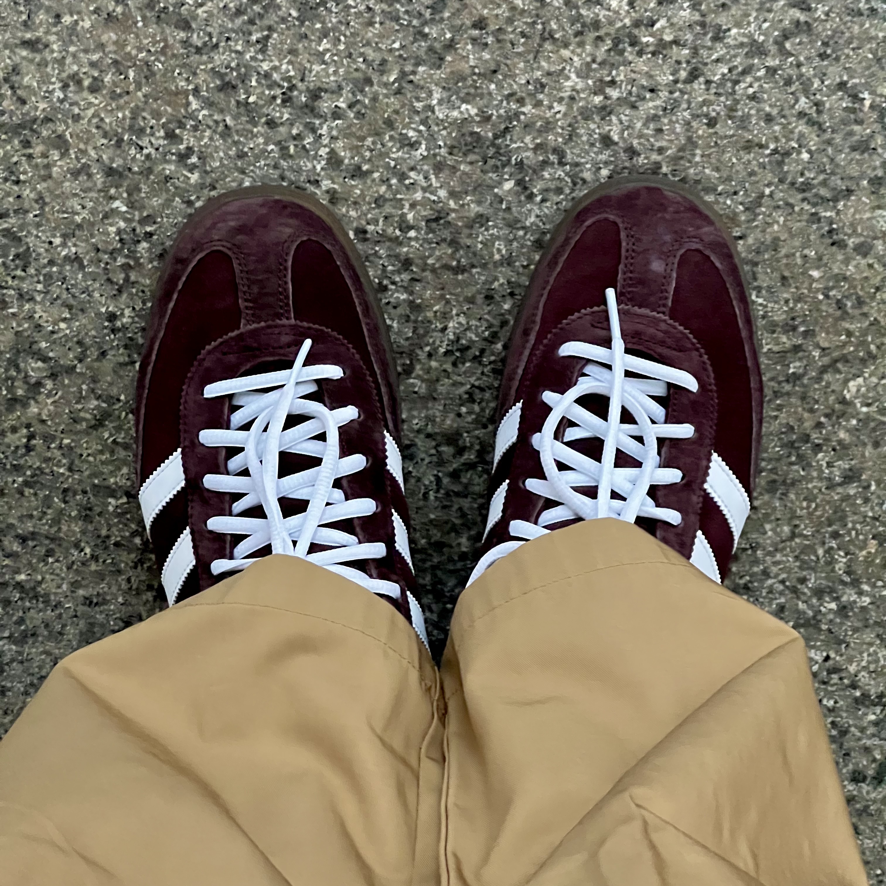 Adidas Spezial Handball Shadow Brown White 착용 스타일