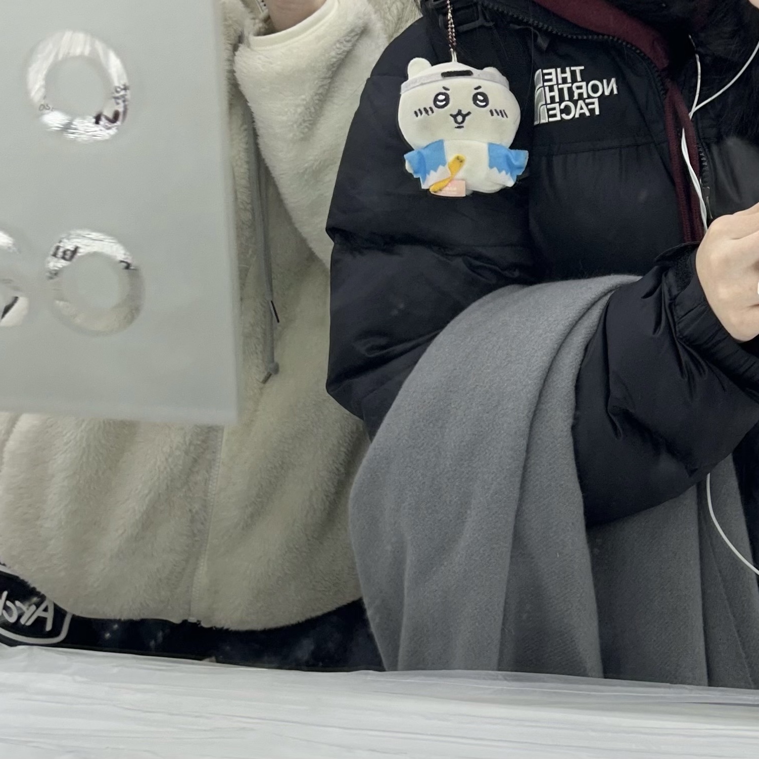 The North Face 1996 Eco Nuptse Jacket Black 착용 스타일