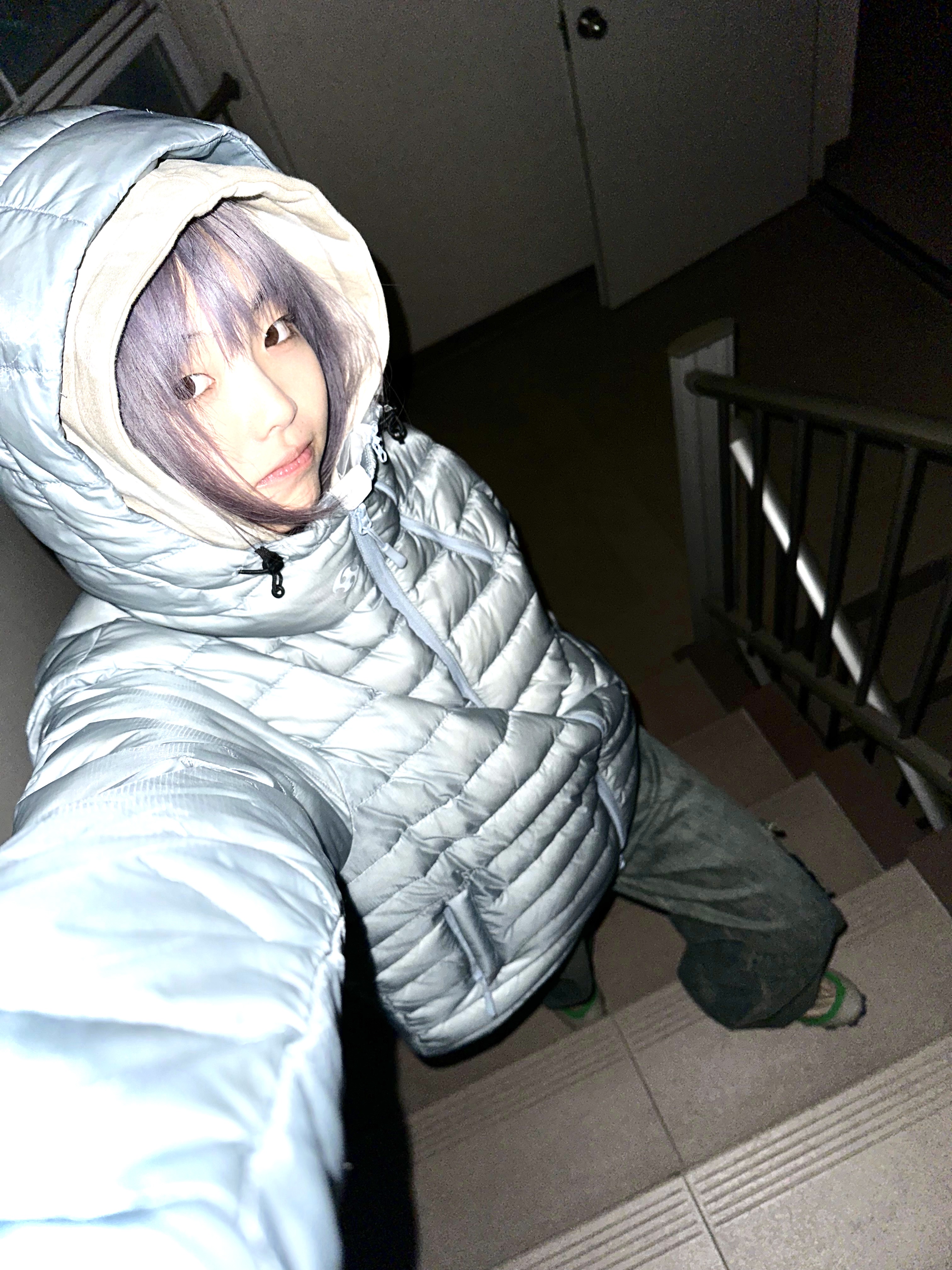 Sansan Gear Suffix Puffer Jacket Sky Blue - 23FW, Salomon x MM6 Maison Margiela Cross Low Kelp Vintage Khaki 착용 스타일 - 1