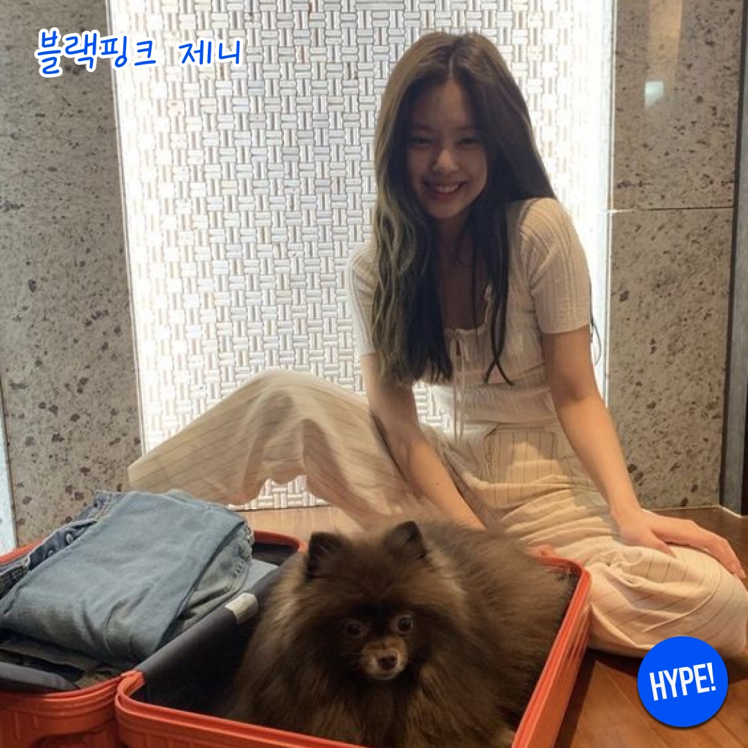 Rimowa Original Check-In Large Aluminium Suitcase Silver, Rimowa Original Cabin Aluminium Suitcase Silver 착용 스타일 - 2