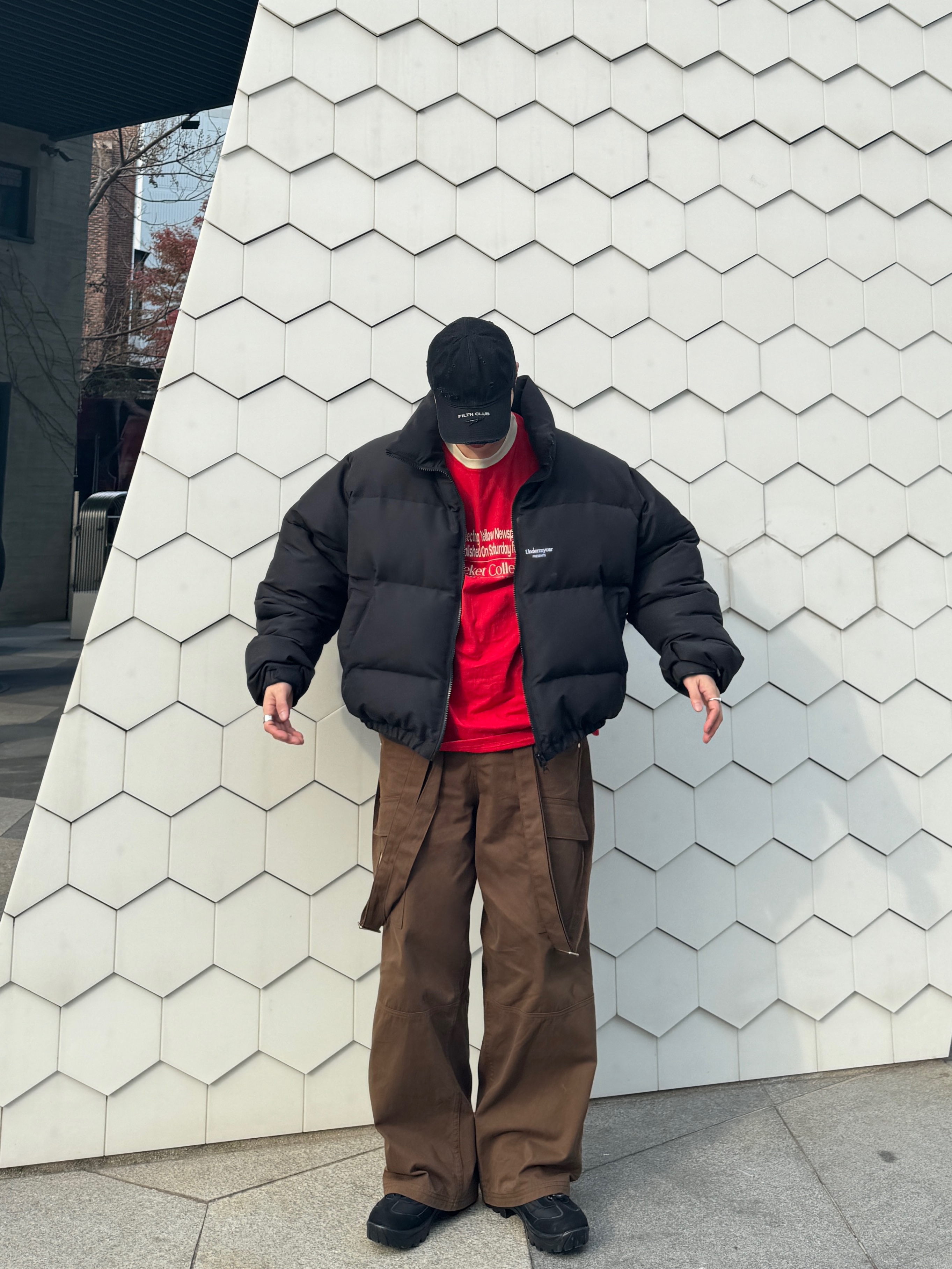 Undermycar Mu.15 Anti Fxxking Logo Play Triple Logo Crop Padding Jacket Black, Project G/R Distressed Filth Club Cap Washed Black 착용 스타일 - 1