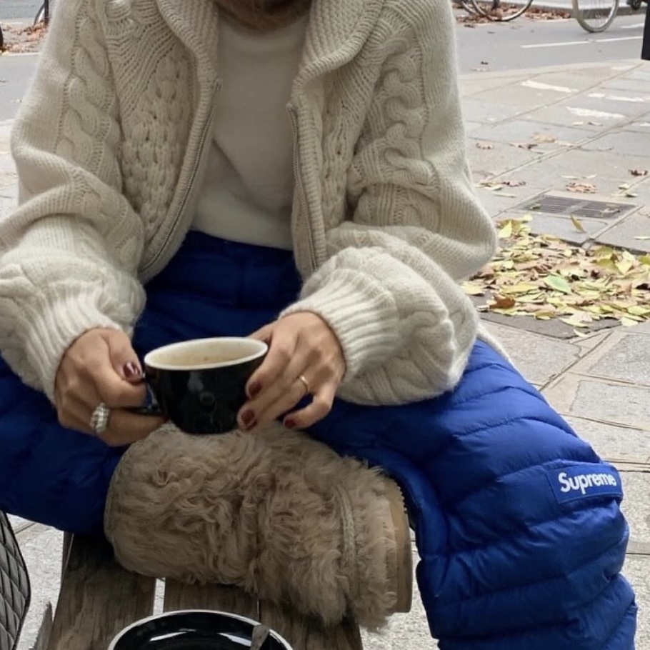 Supreme Micro Down Pant Royal - 23FW 착용 스타일 - 2