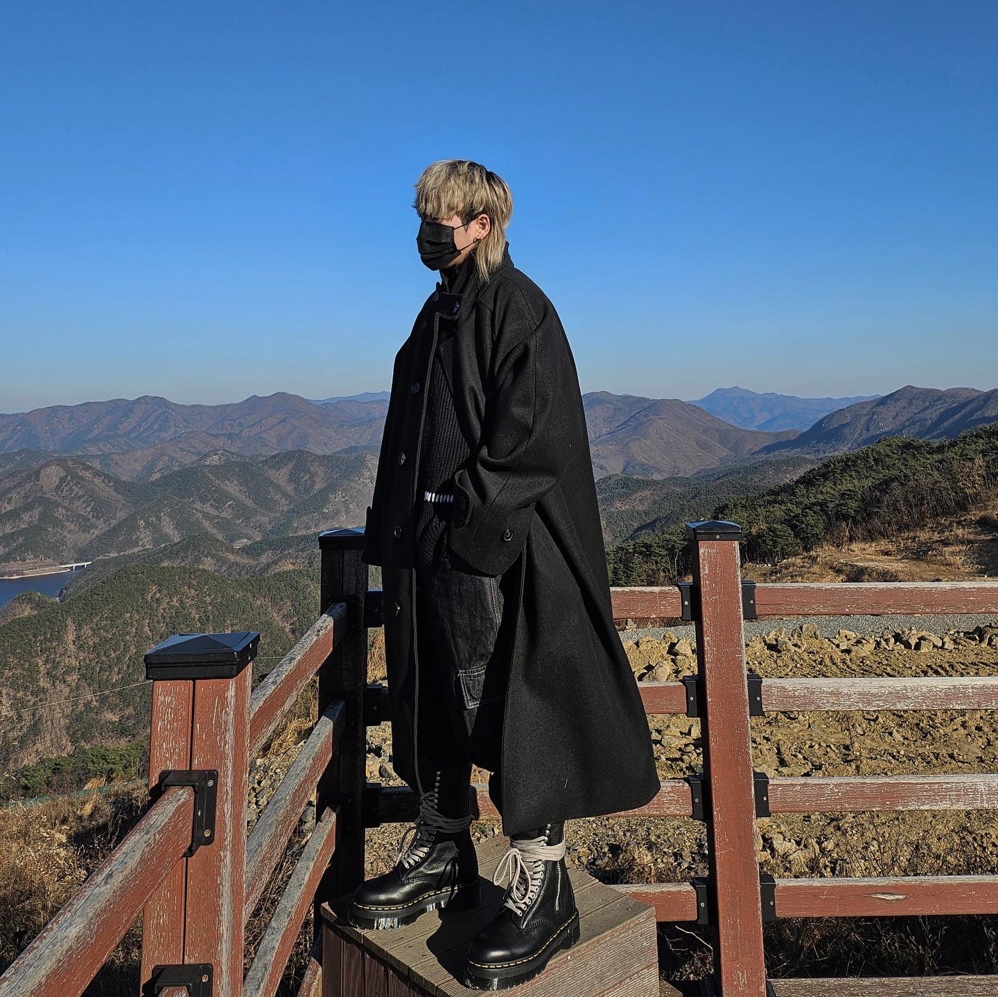Dr. Martens x Rick Owens 1918 RO Leather Lace Up Platform Boots Black Lunar 착용 스타일 - 1