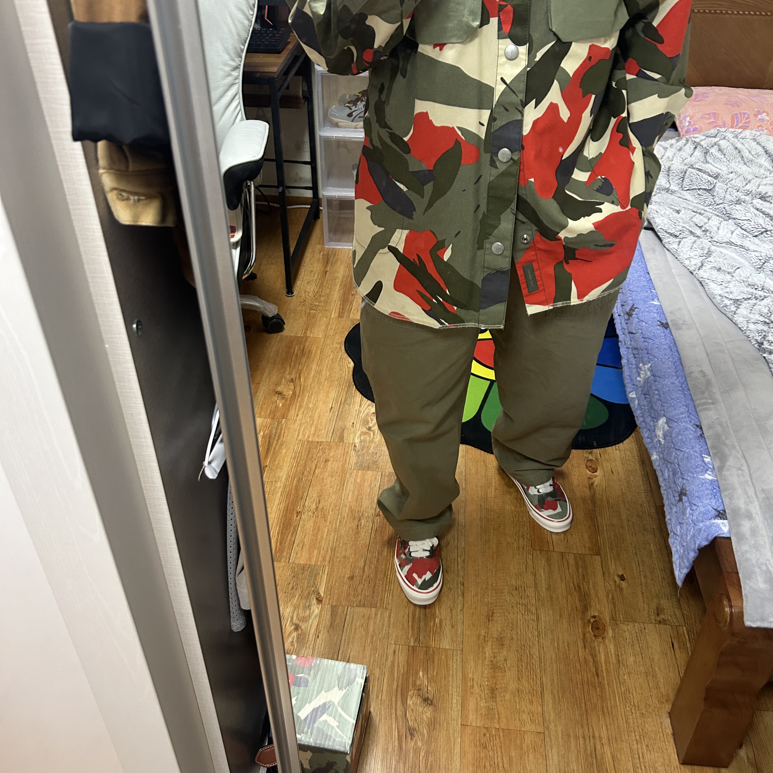 Vans Vault x Nigel Cabourn Woven Overshirt Army Green Camo, Vans Vault x Nigel Cabourn OG Authentic LX Army Green Camo 착용 스타일