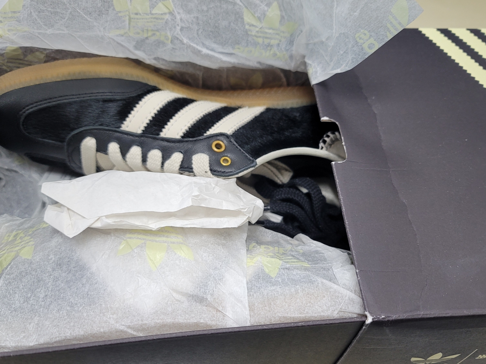 Adidas x Wales Bonner Pony Tonal Samba Core Black Cream White 착용 스타일 - 2