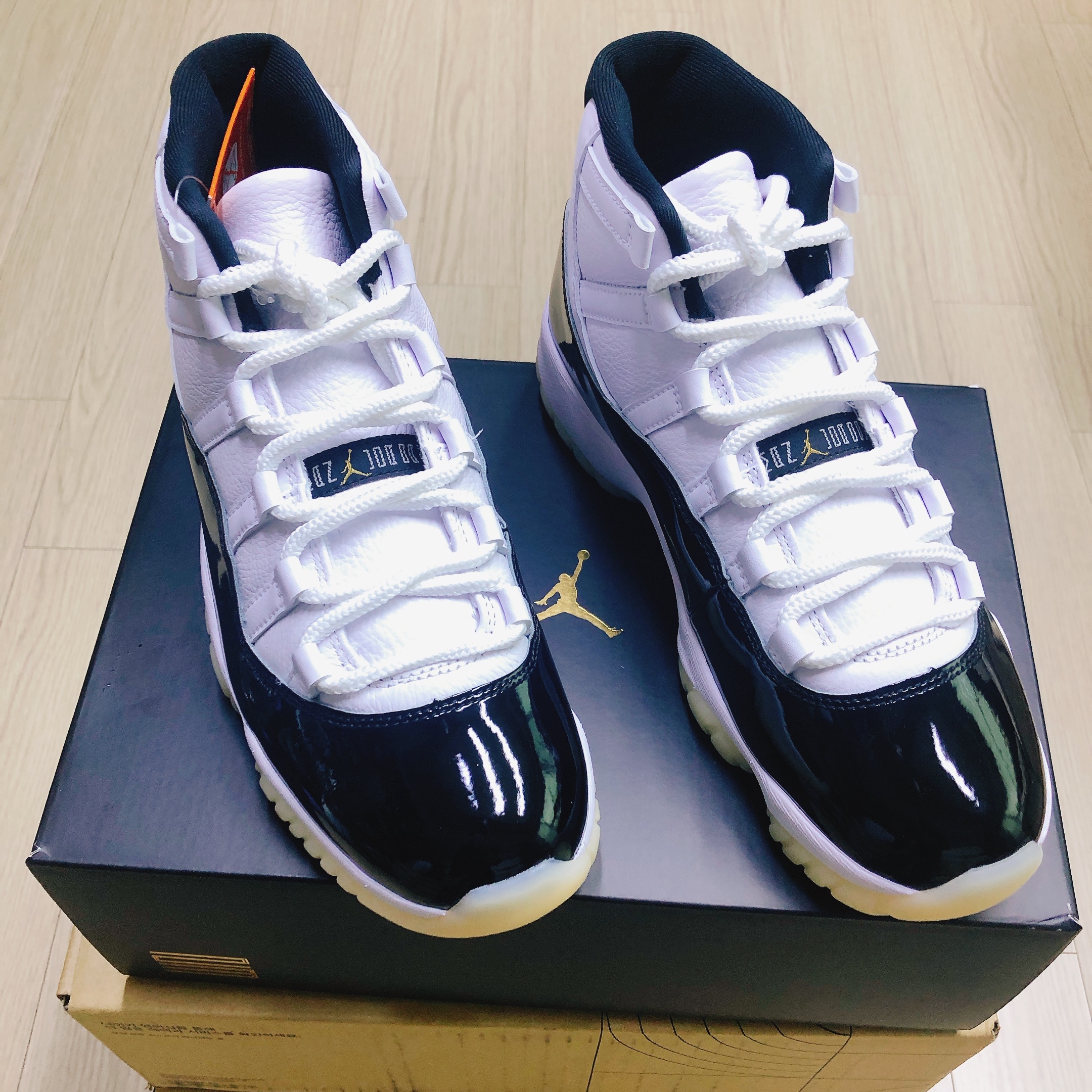 Jordan 11 Retro Gratitude 착용 스타일