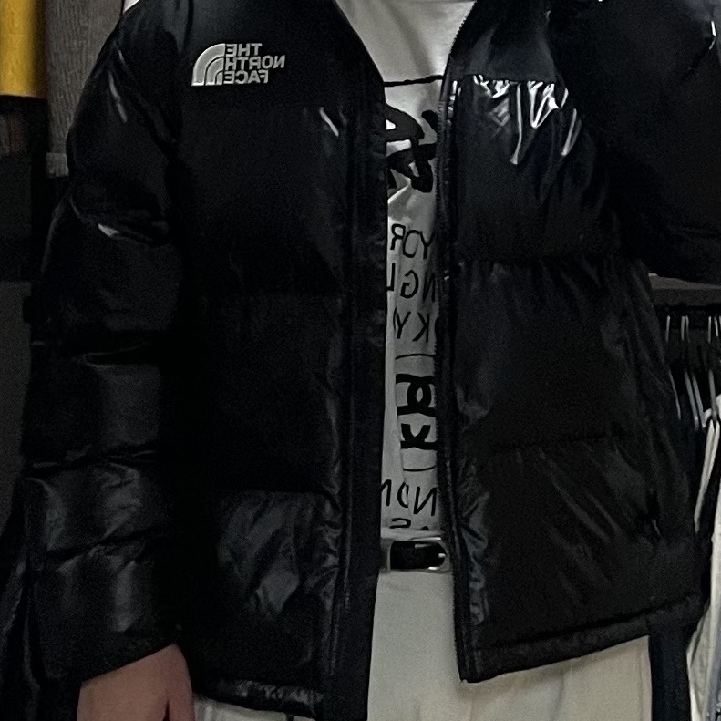 The North Face On Ball Jacket Black 착용 스타일
