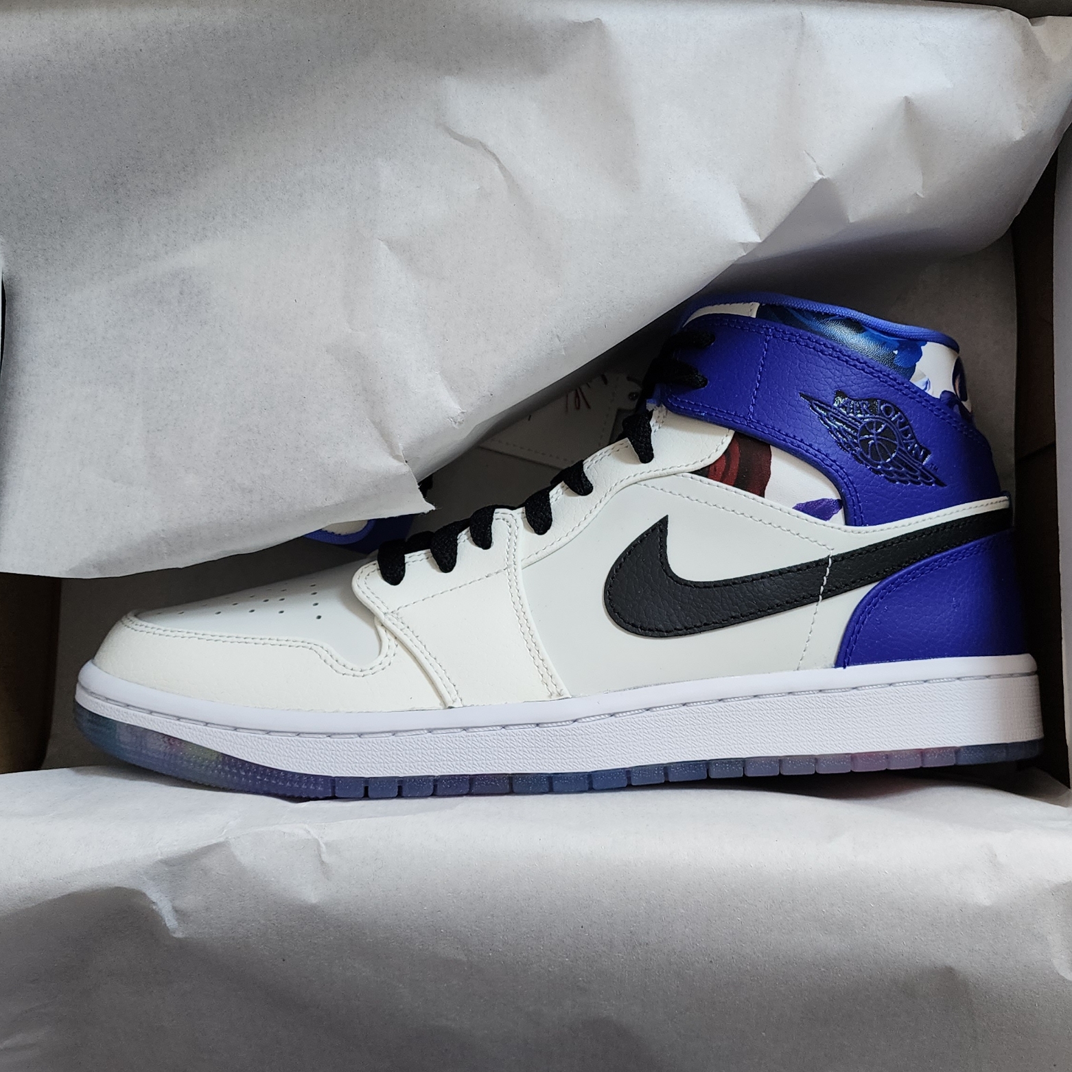 Jordan 1 Mid SE Floral 착용 스타일 - 5