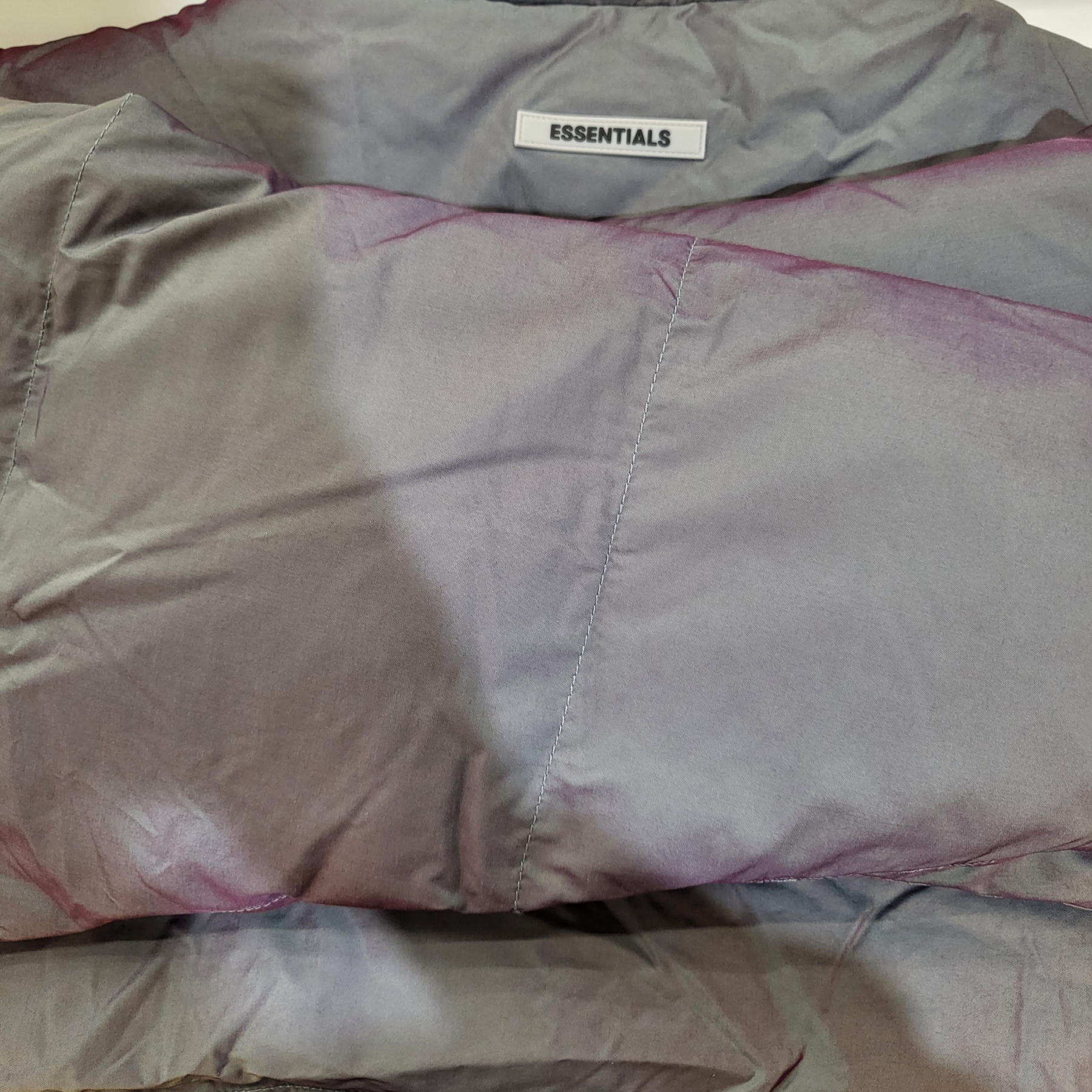 Essentials Puffer Jacket Iridescent - 20SS 착용 스타일 - 3