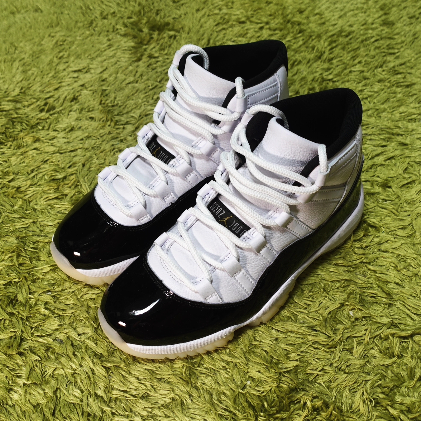 Jordan 11 Retro Gratitude 착용 스타일 - 1