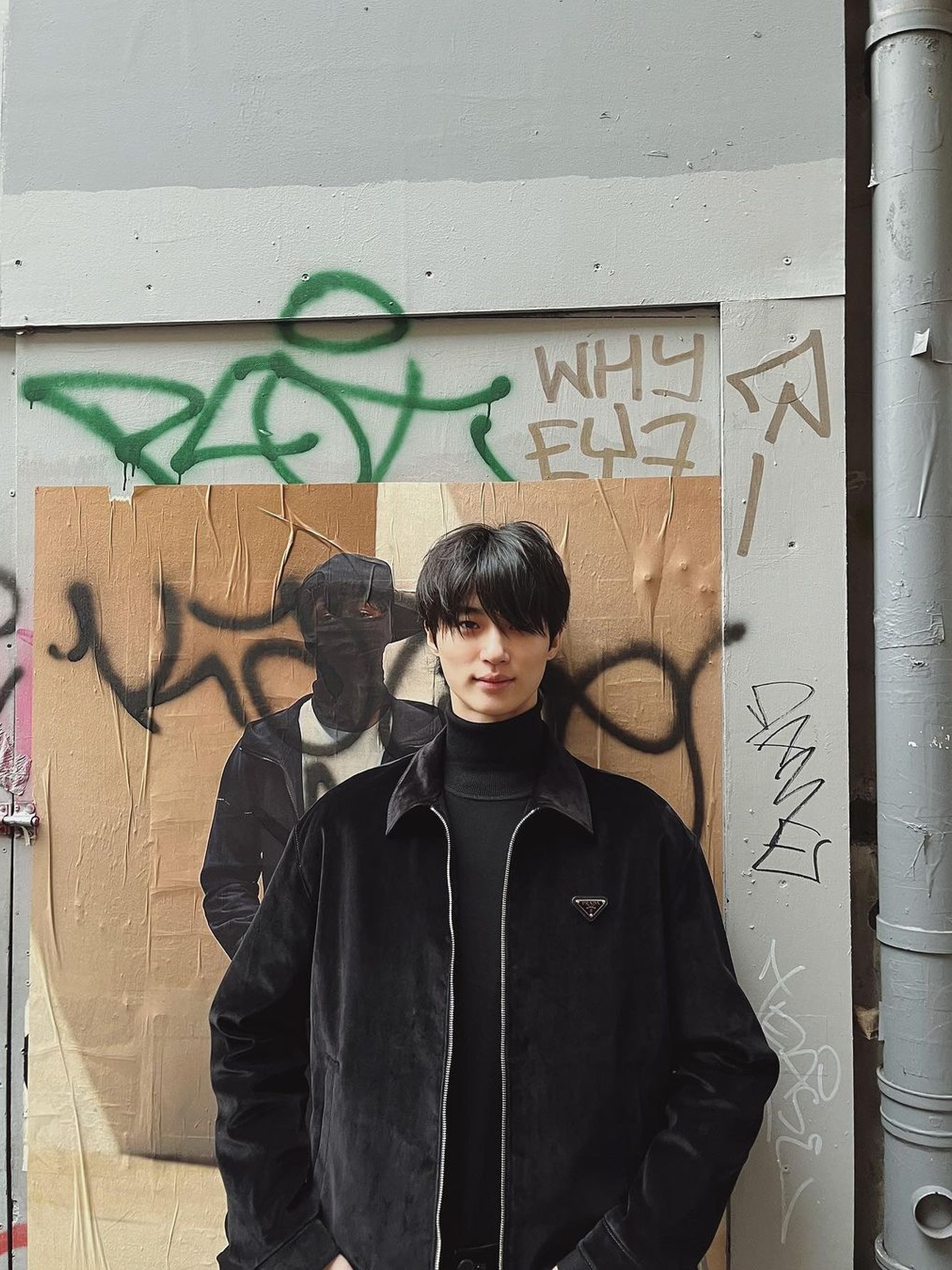Polyteru Turtle Neck Sleeve Black, Stone Island 552C2 Wool Turtleneck Knit Black - 22FW 착용 스타일 - 4