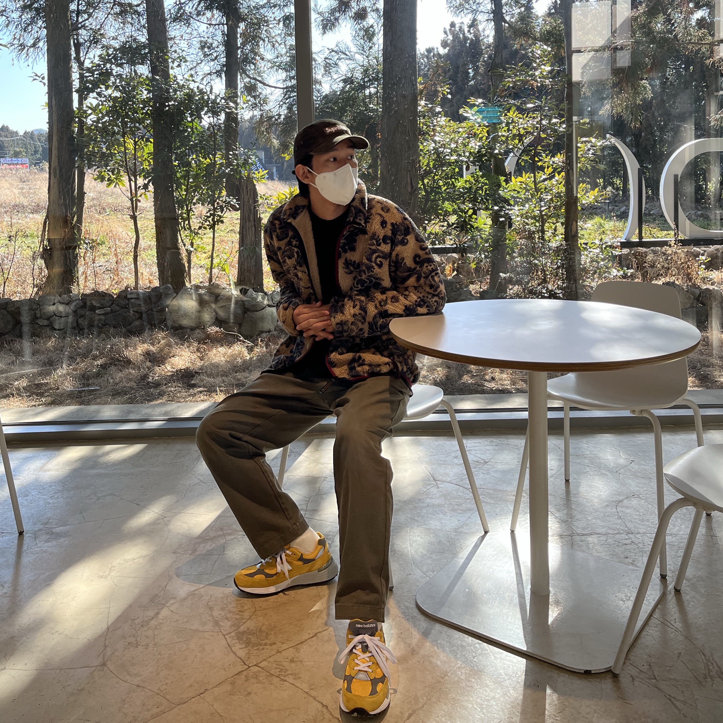 Kapital Damask Pattern Maria Fleece Zip Blouson Beige, Supreme Fine Wale Corduroy Camp Cap Olive - 21SS 착용 스타일