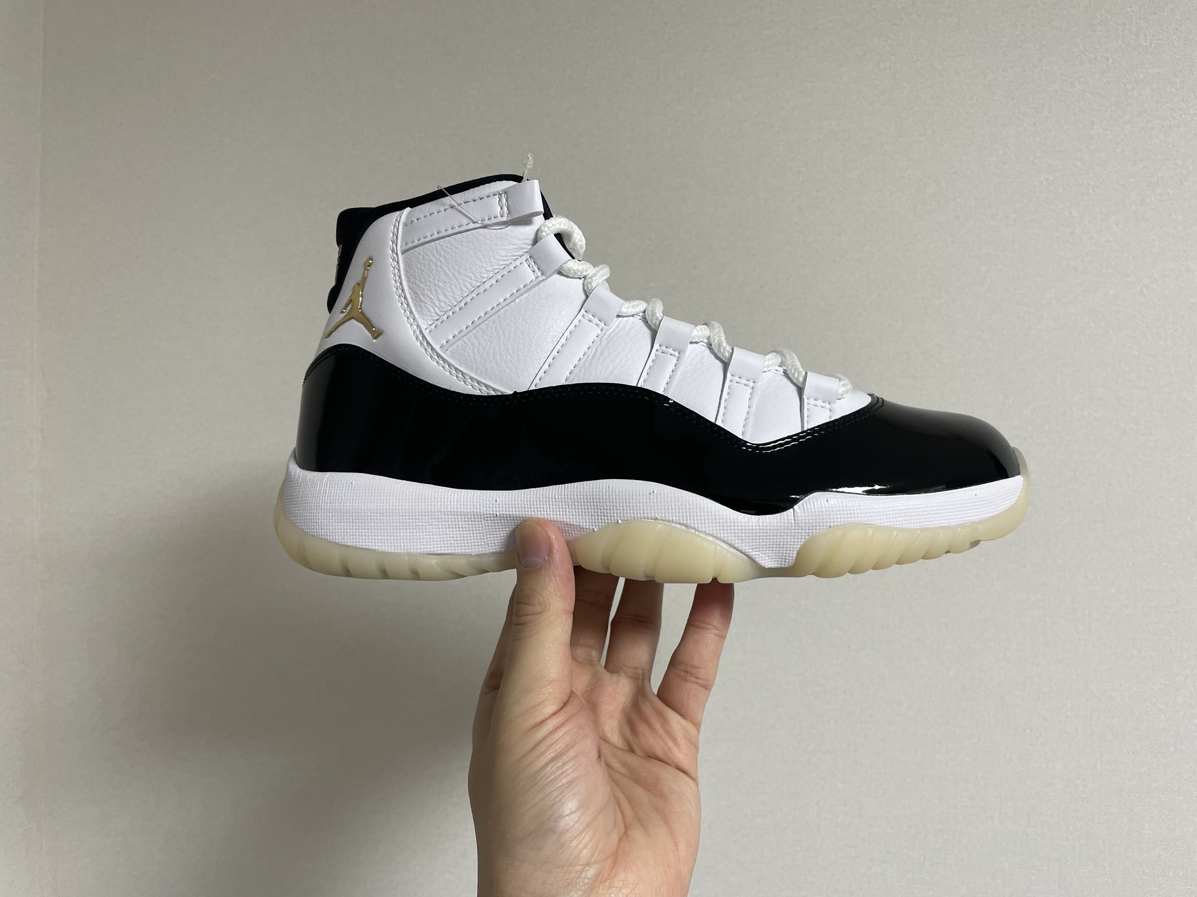 Jordan 11 Retro Gratitude 착용 스타일 - 2
