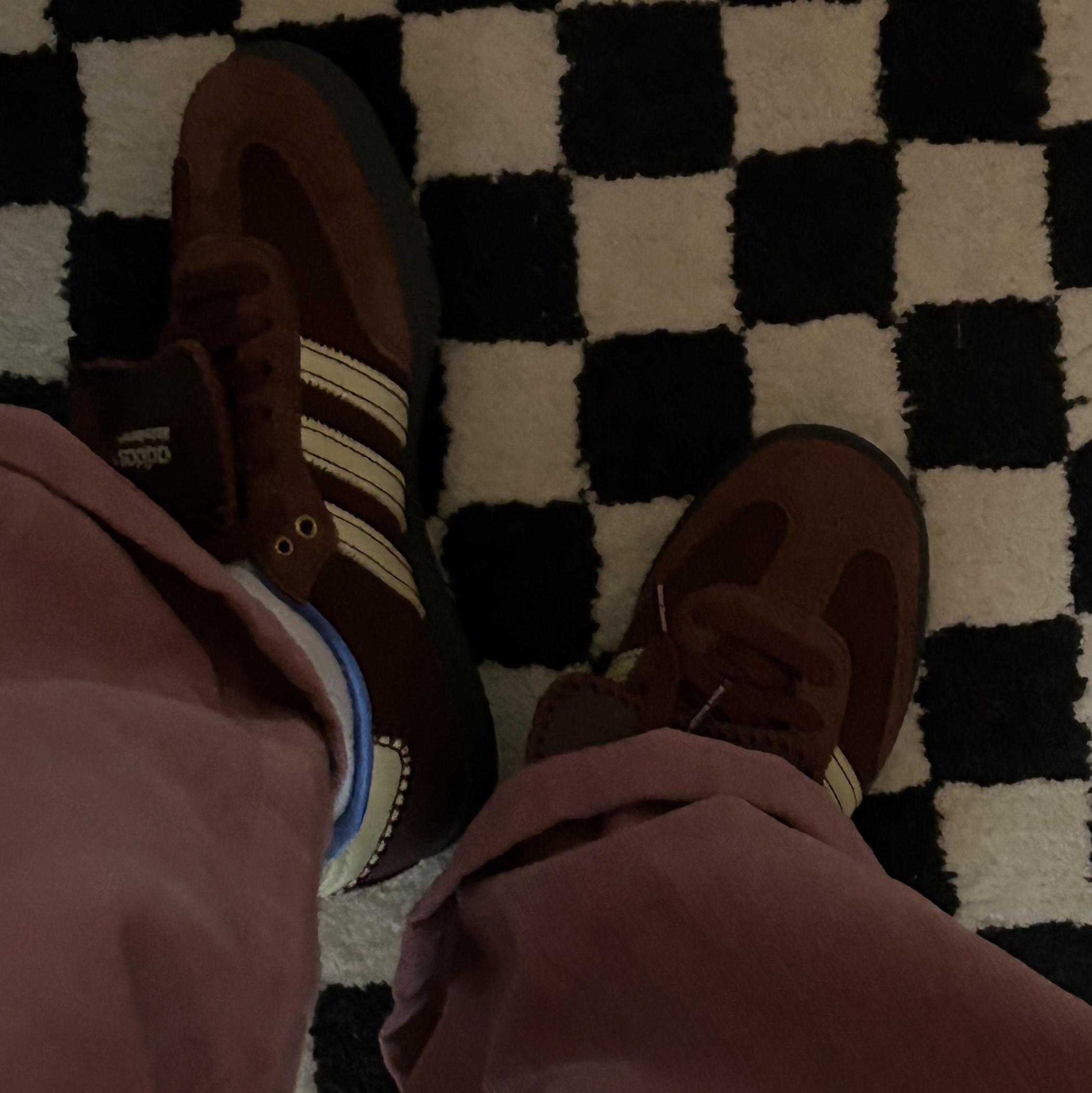 Adidas x Wales Bonner Nylon Samba Fox Brown Sandy Beige 착용 스타일 - 2