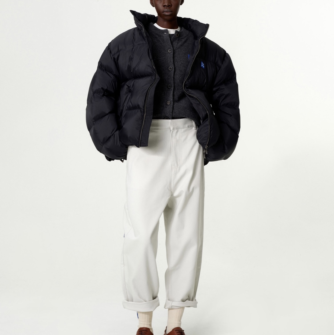 Ader Error Sig; TRS/BL Tag Puffer Jacket 01 Noir 착용 스타일 - 4