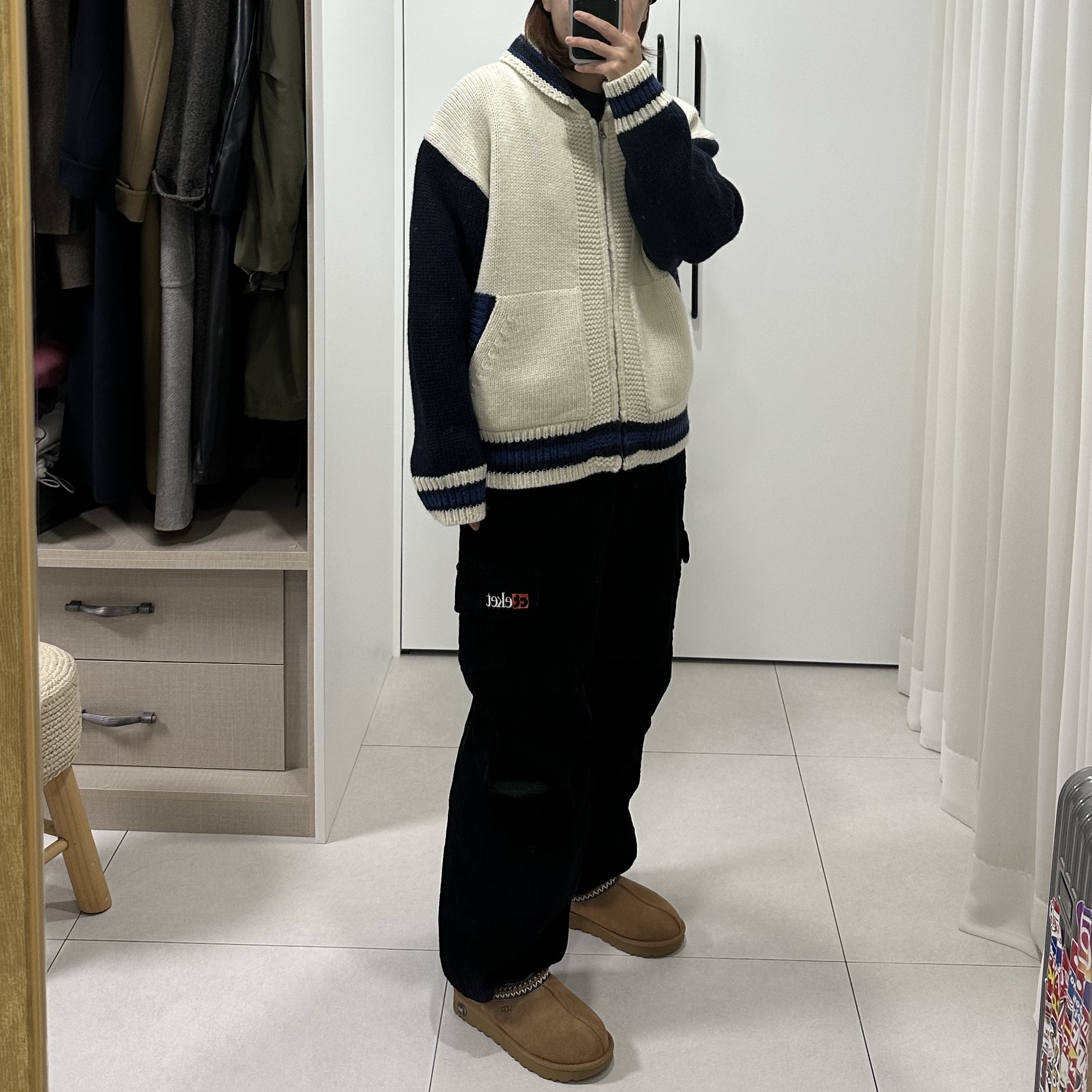 (W) UGG Tasman Slipper Chestnut 착용 스타일