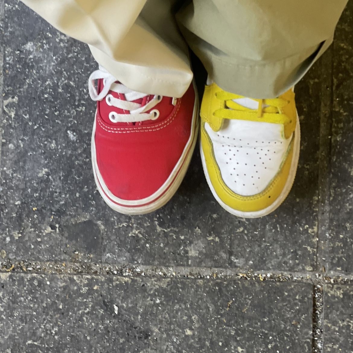 (GS) Jordan 1 Low Pollen 착용 스타일