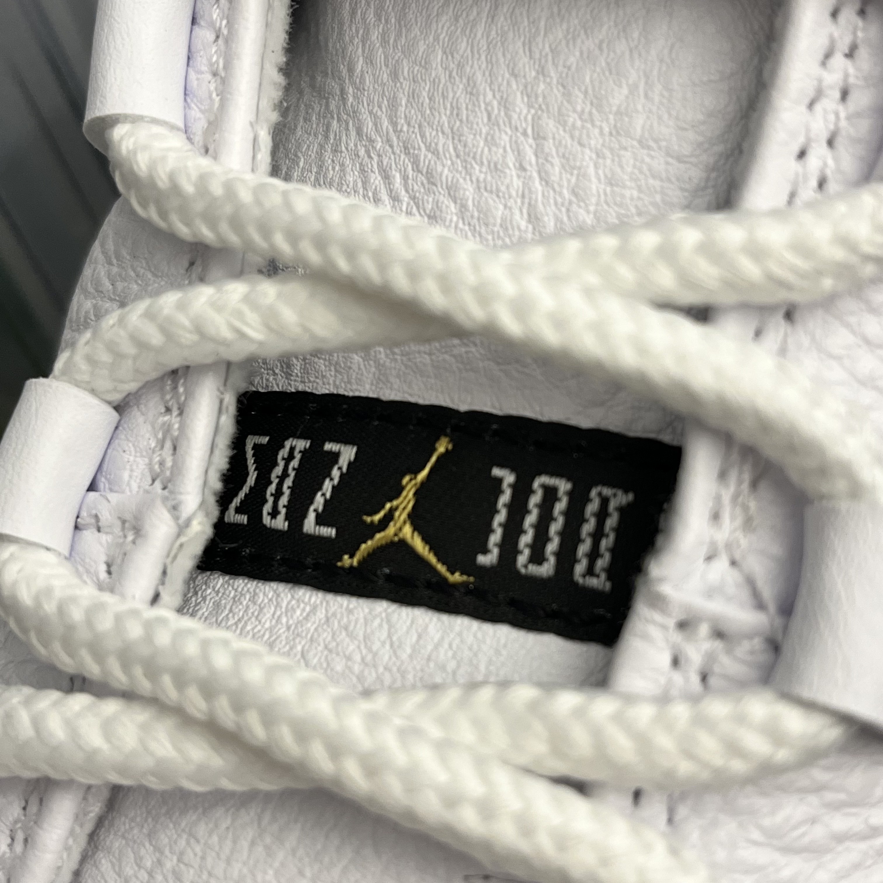 Jordan 11 Retro Gratitude 착용 스타일 - 2