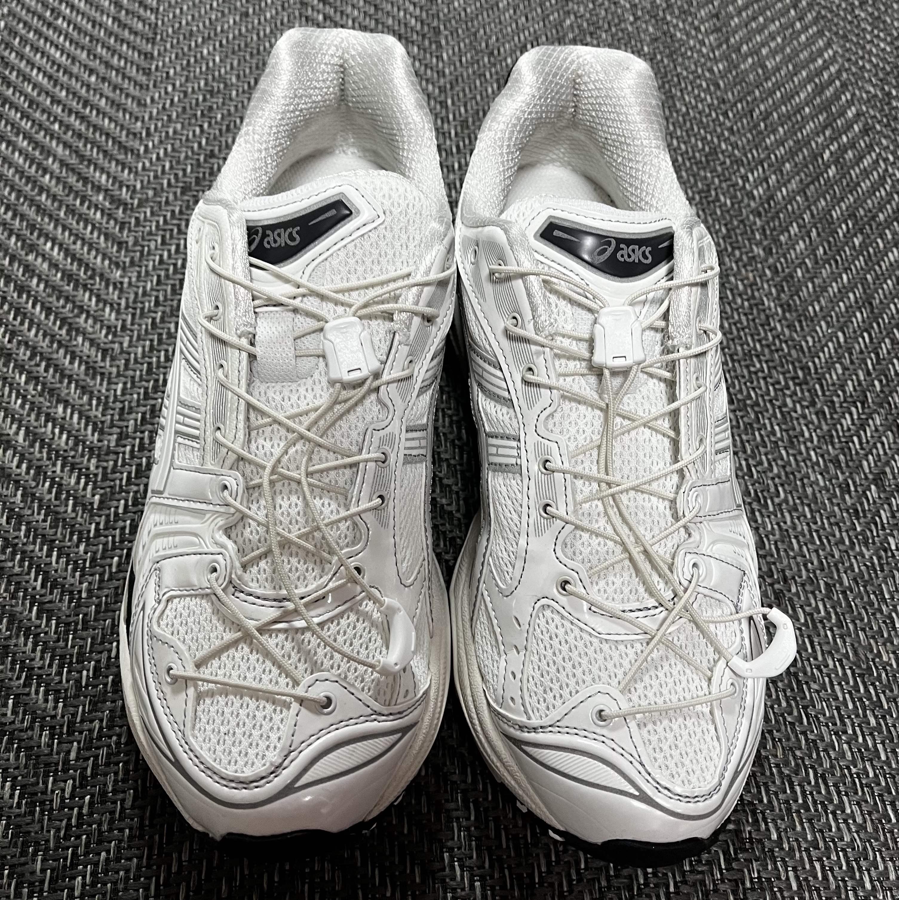 Asics x Unaffected Gel-Kayano 14 Galaxy White 착용 스타일 - 3