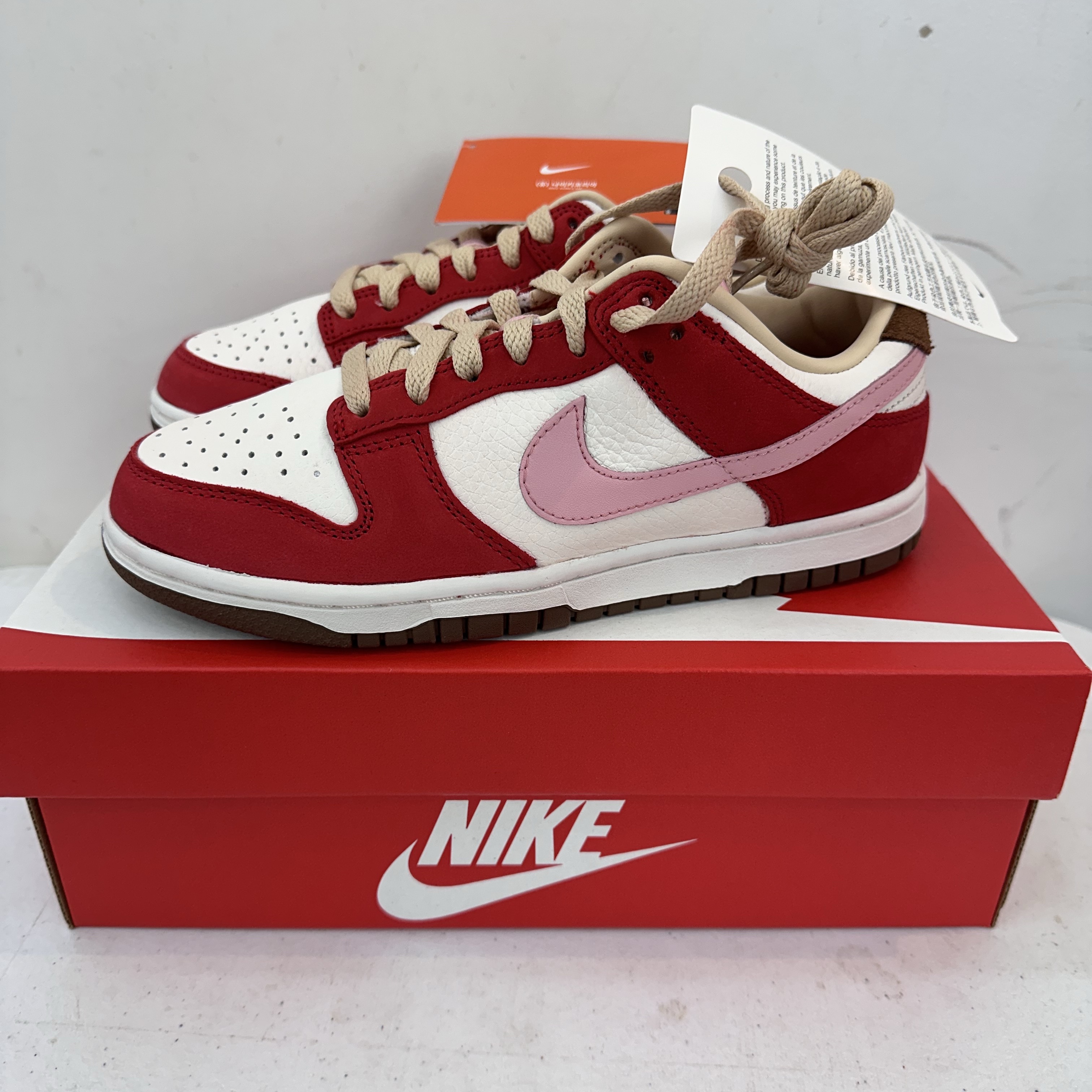 (W) Nike Dunk Low PRM Sail and Sport Red 착용 스타일